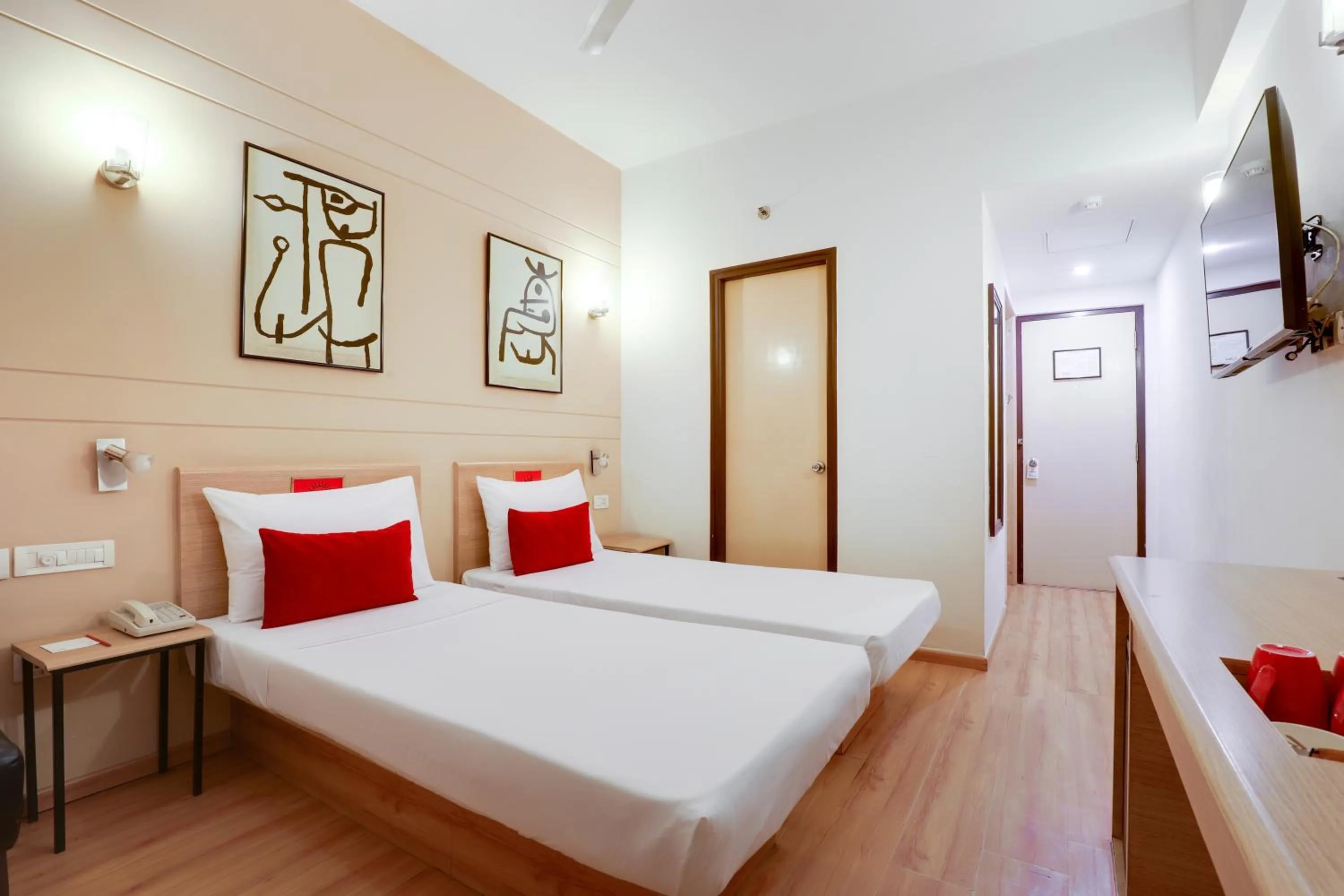 Bedroom, Bed in Red Fox by Lemon Tree Hotels, East Delhi