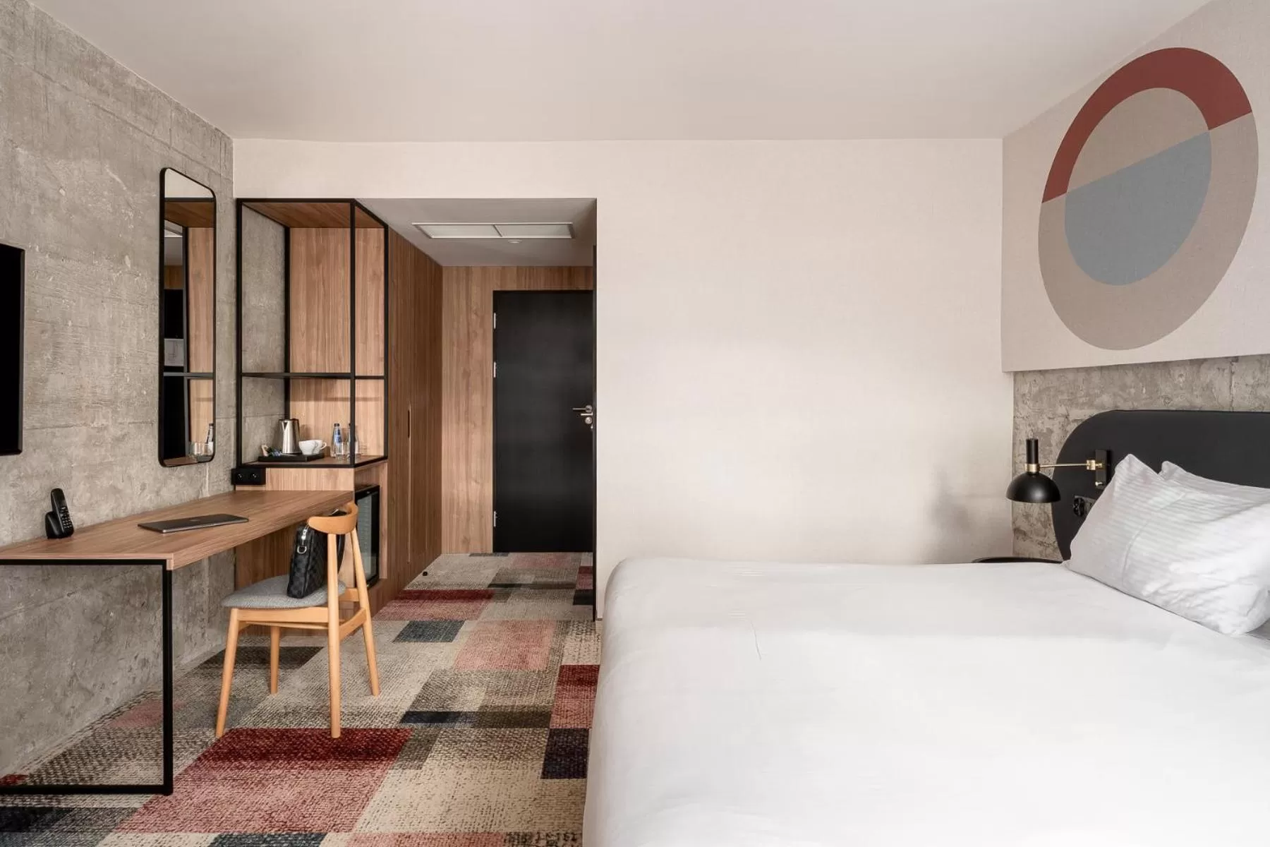 Bedroom, Bed in Forest Hotel