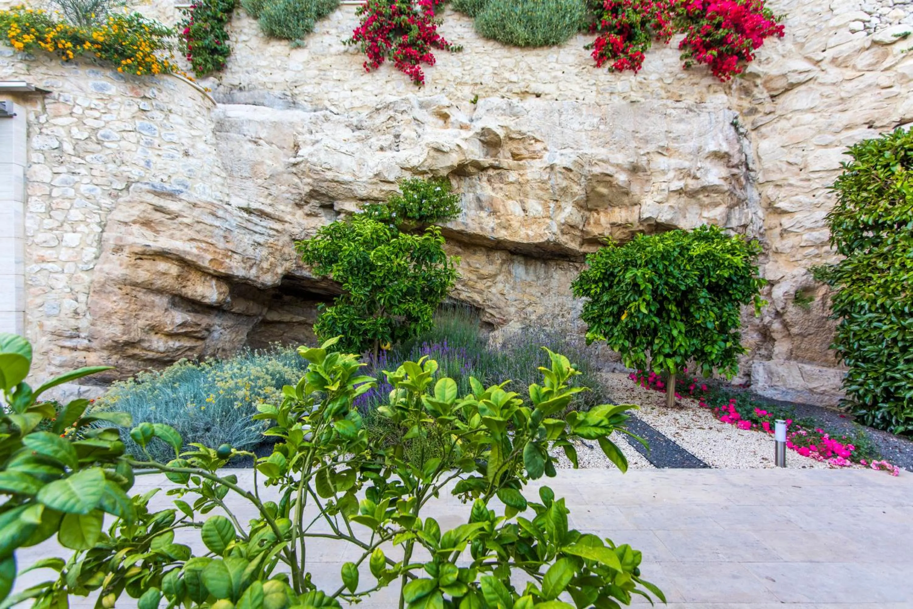 Garden in San Giorgio Palace Hotel Ragusa Ibla