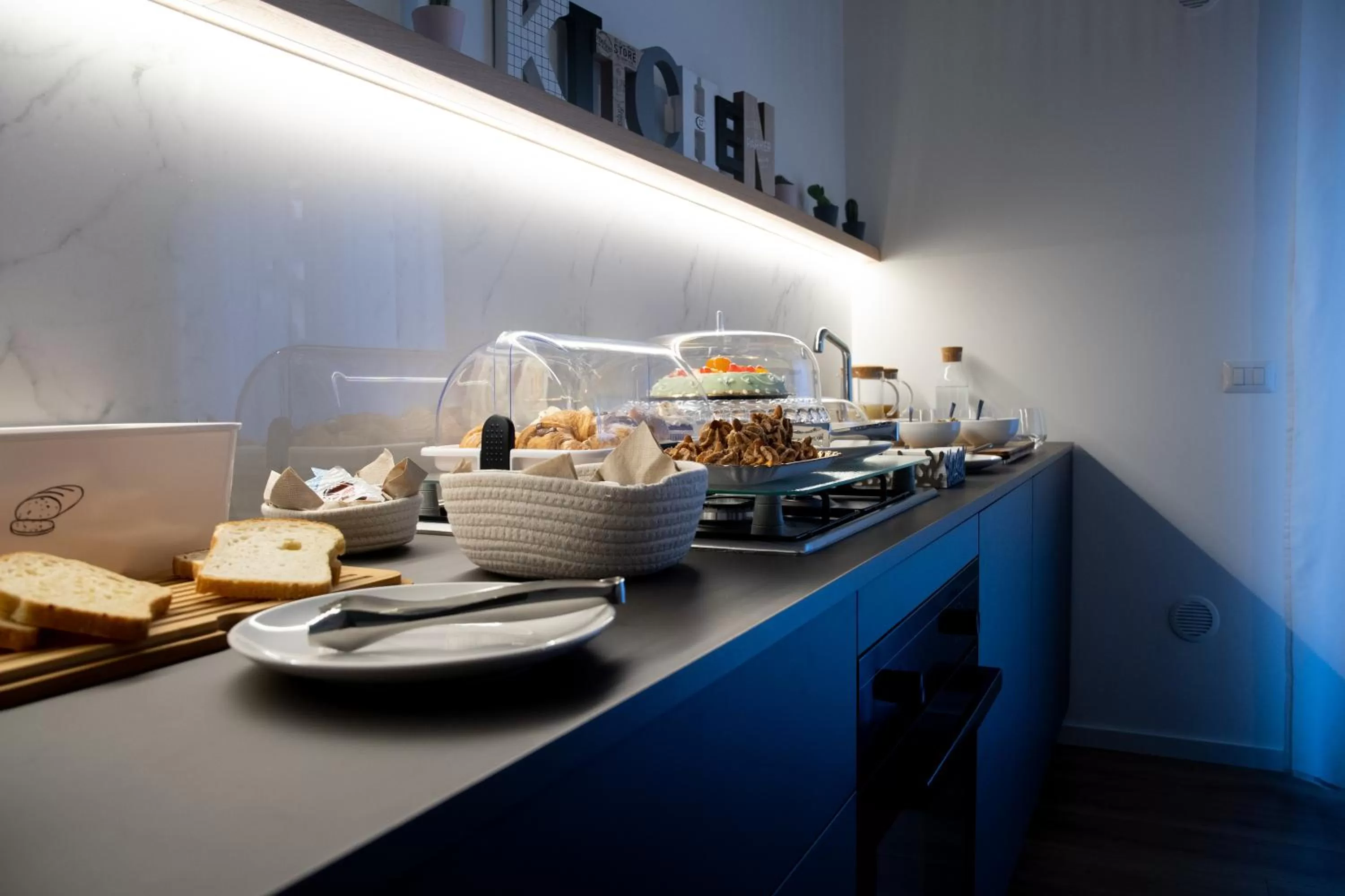 Buffet breakfast in B&B civico 92