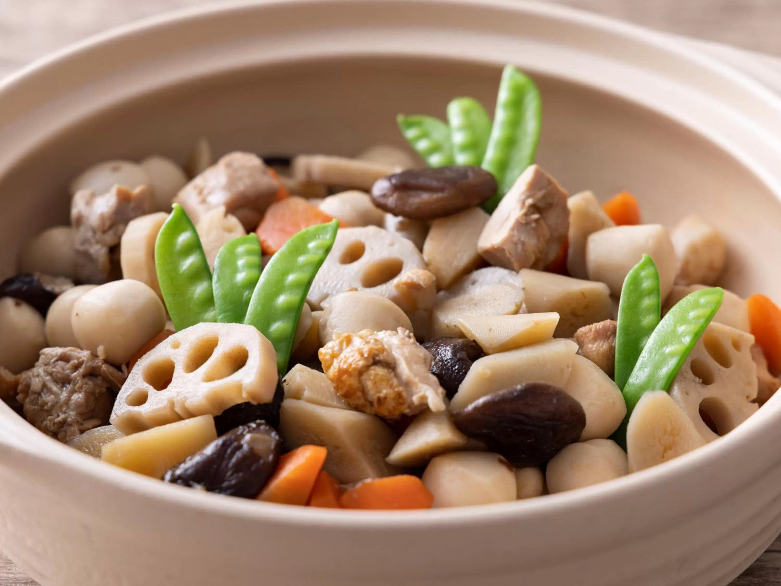 Breakfast in Premier Hotel Mojiko