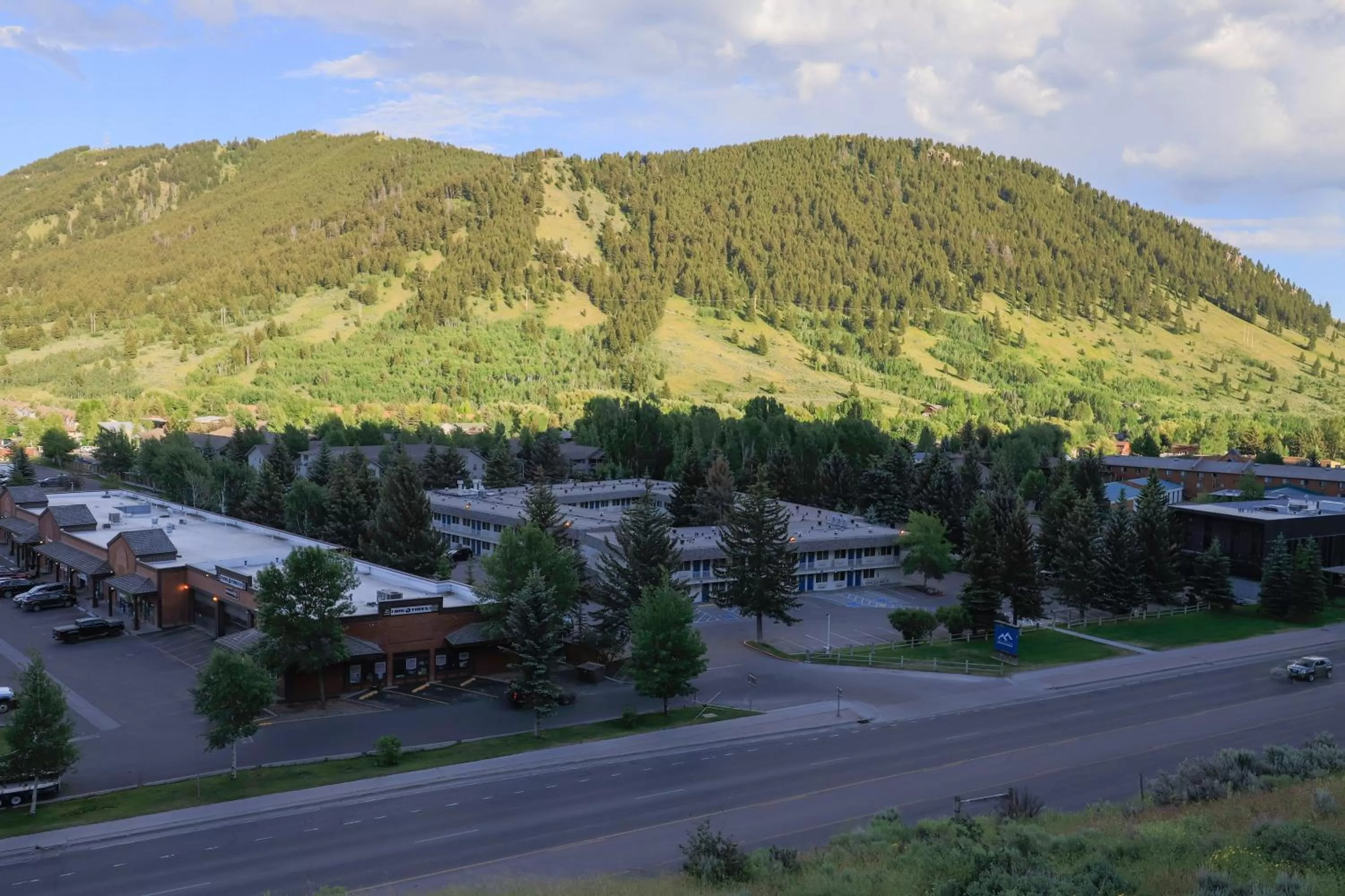 Property building in The Jackson SouthTown