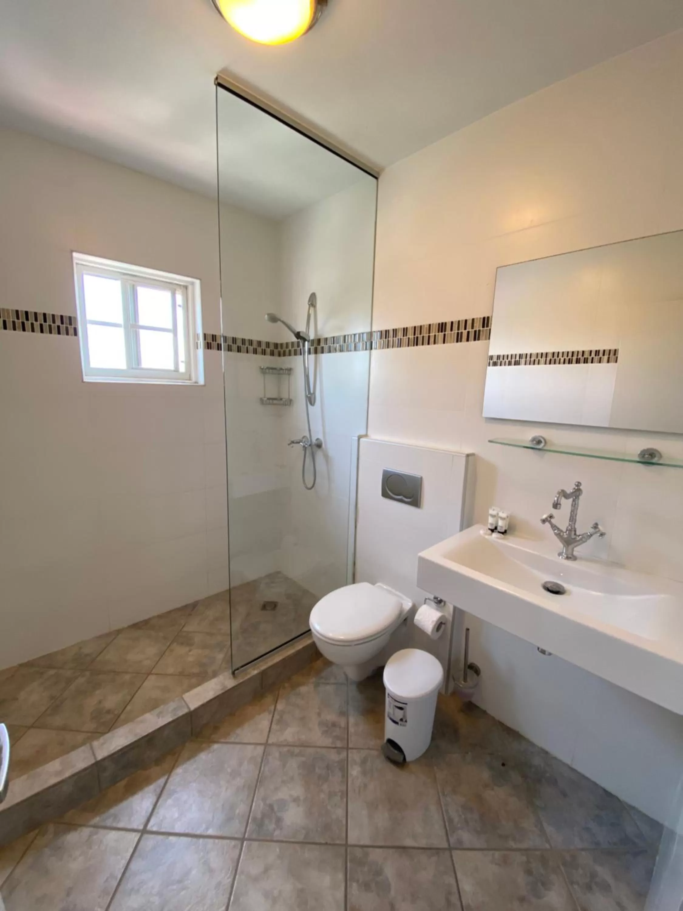 Bathroom in La Felicidad