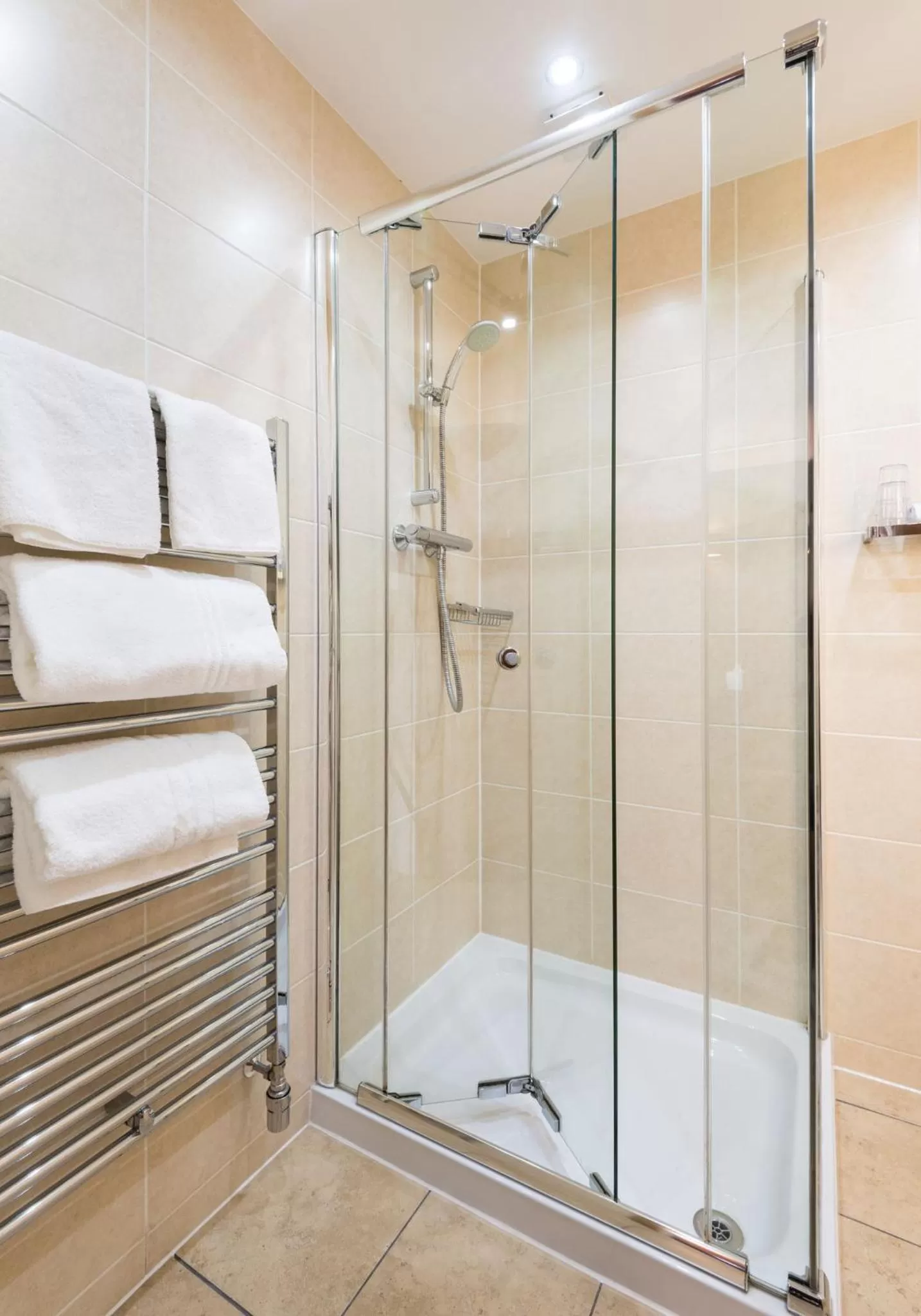 Bathroom in Rosehill Guest House