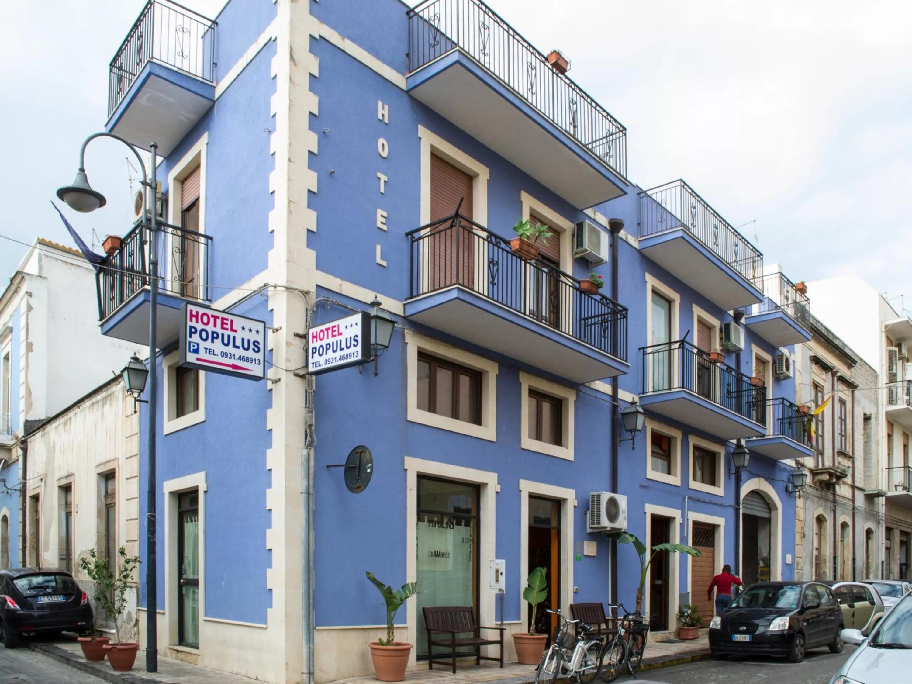 Property building in Populus