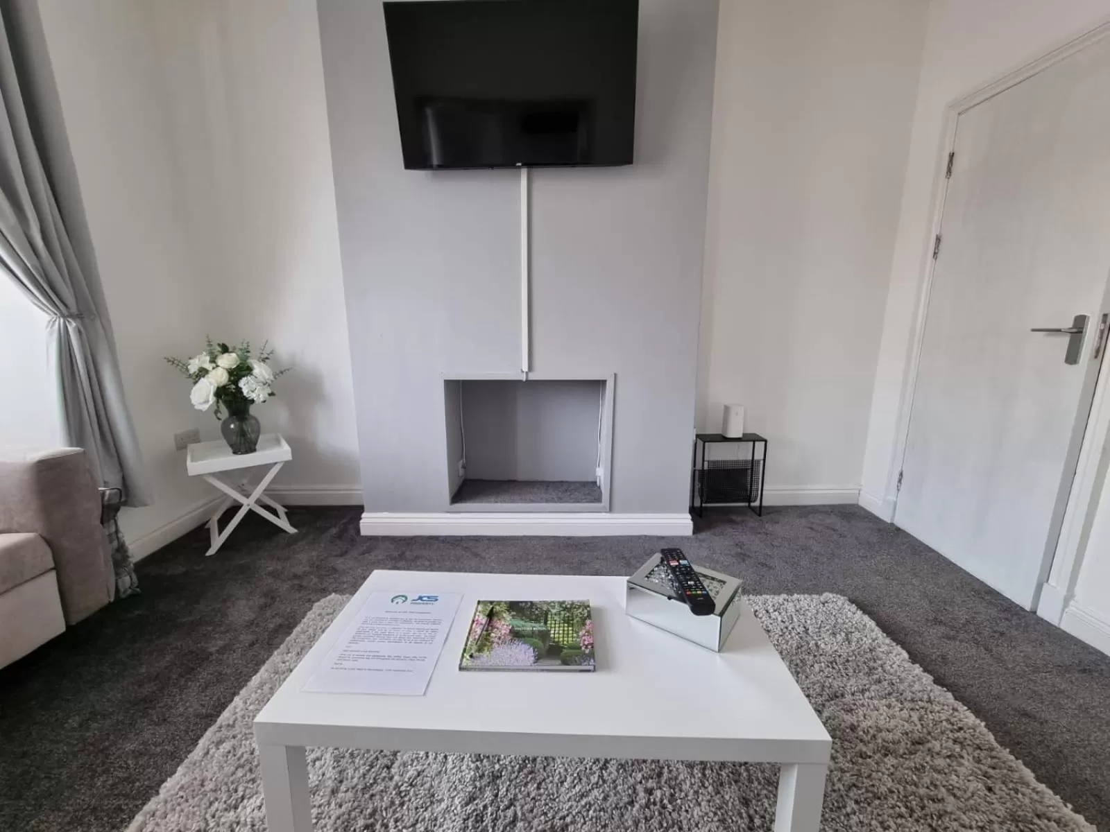 Living room in 264 The Hungerford