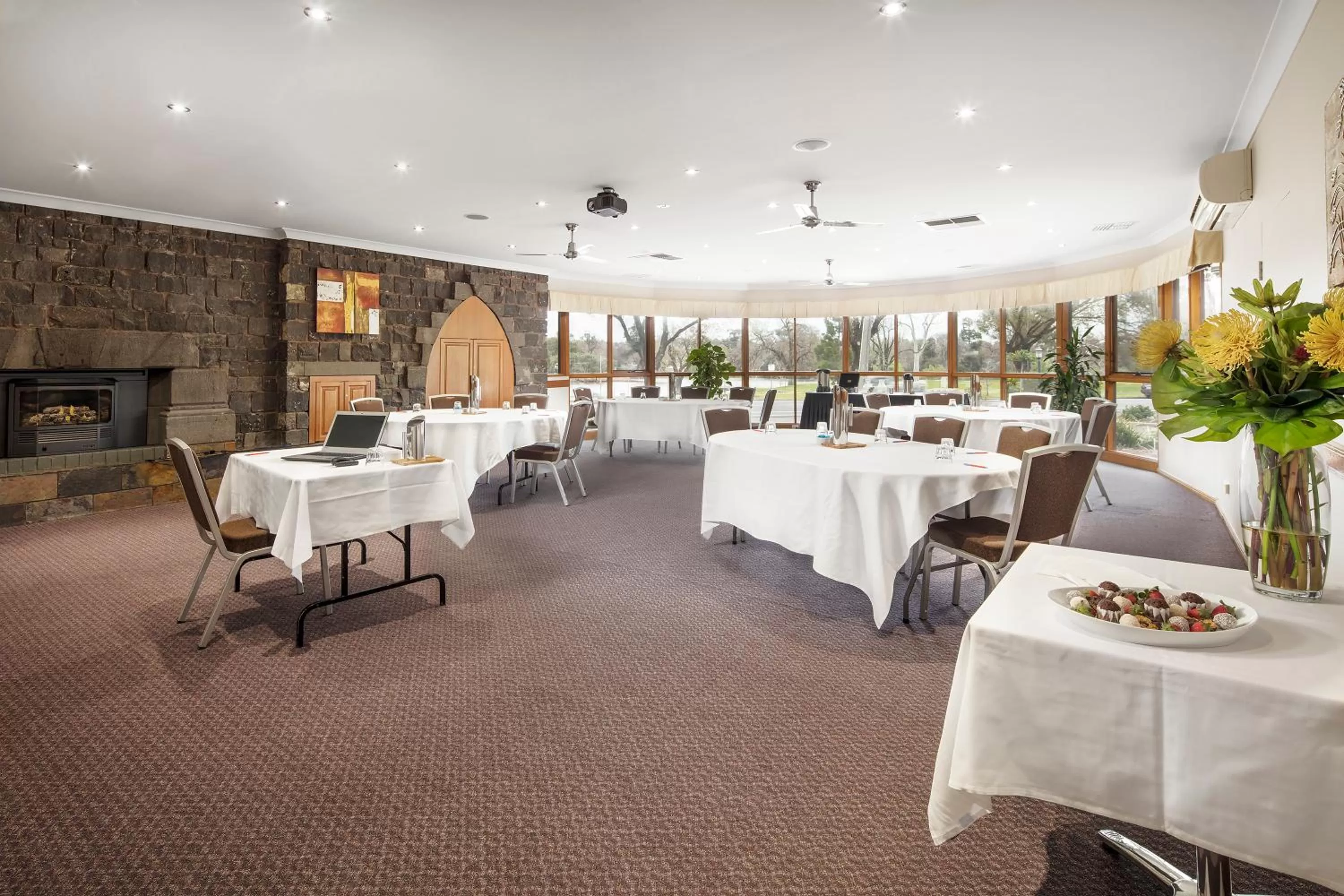 Banquet/Function facilities in Julie-Anna, Bendigo