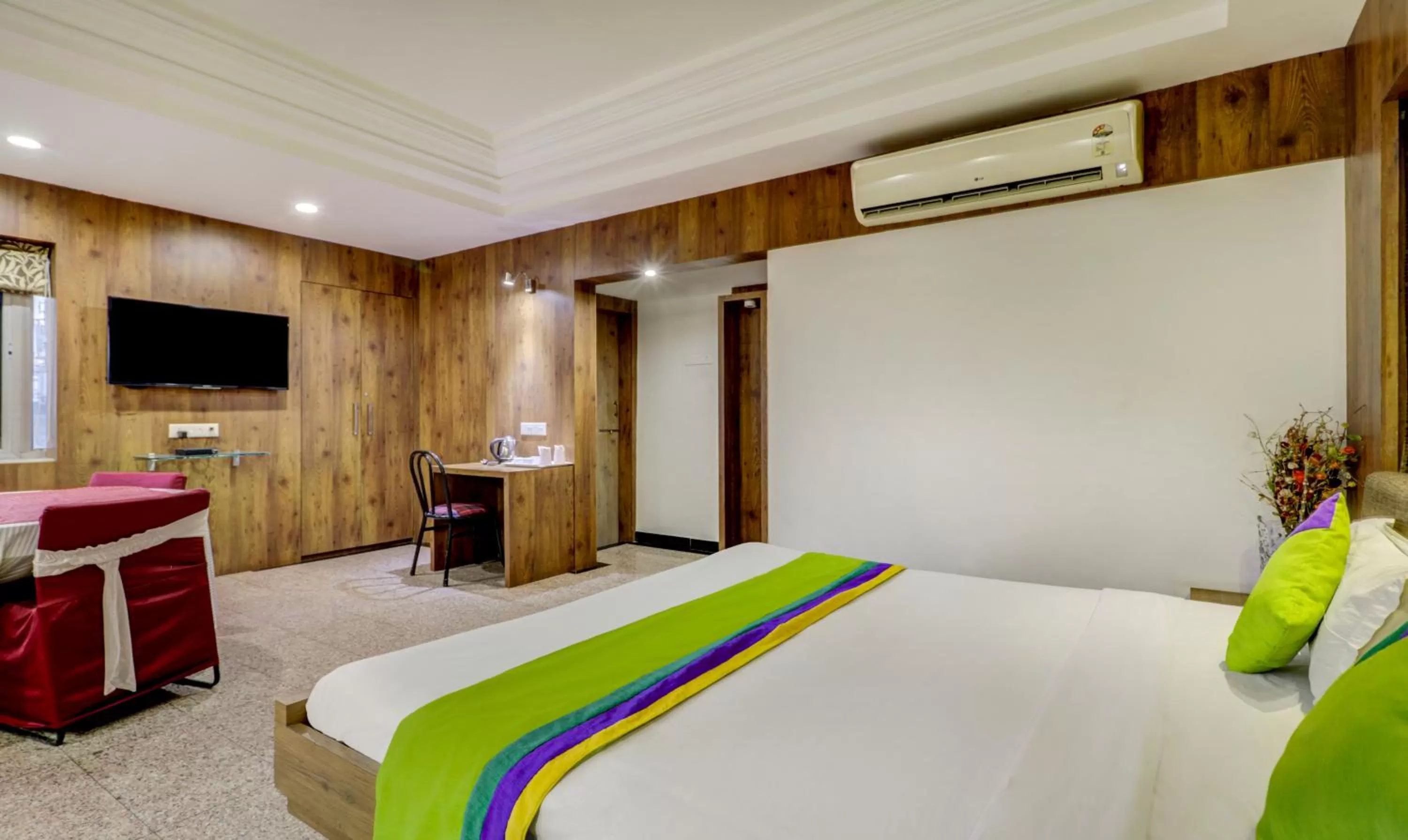 Bed in Treebo Trend Orange City