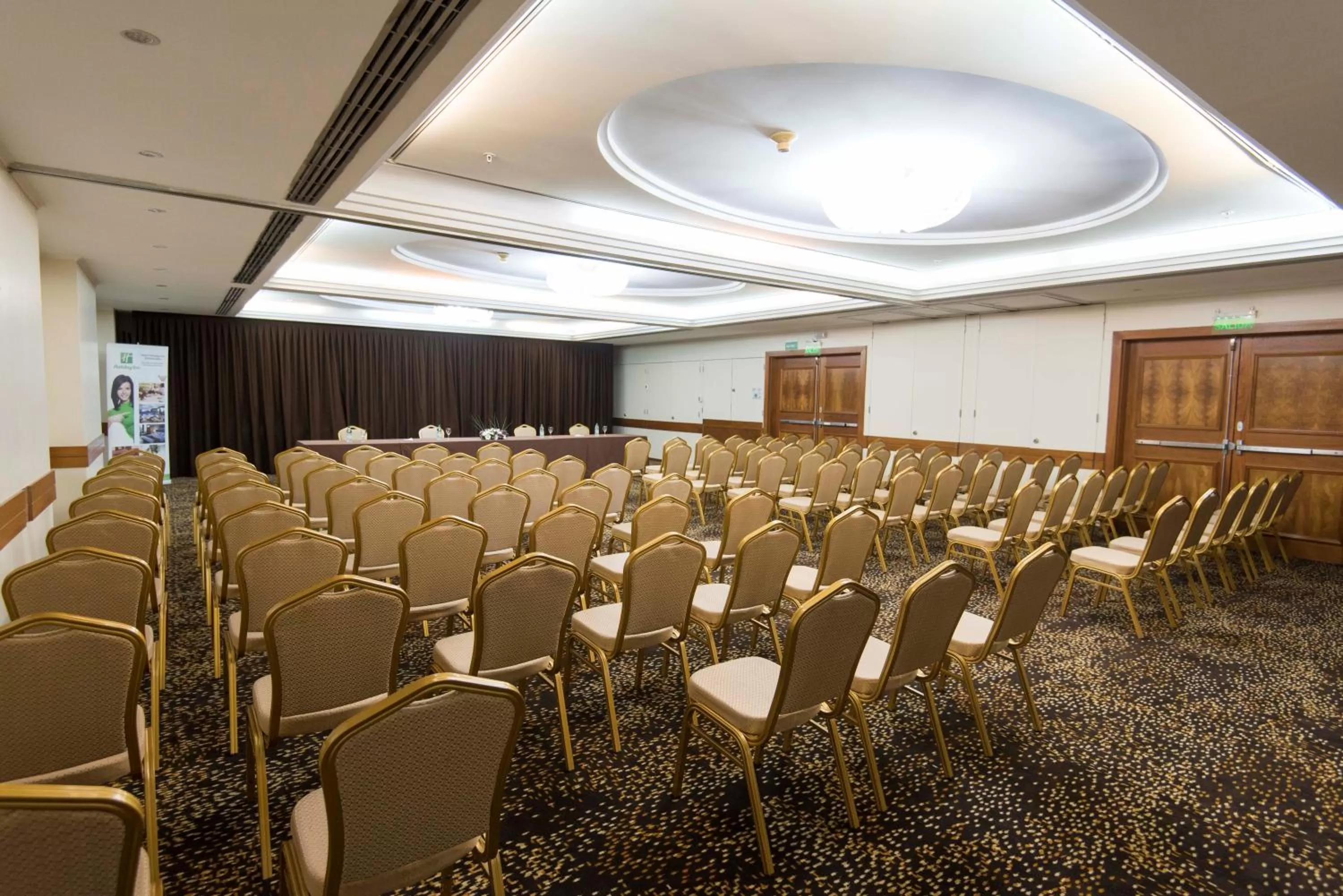 Meeting/conference room in Holiday Inn Montevideo by IHG