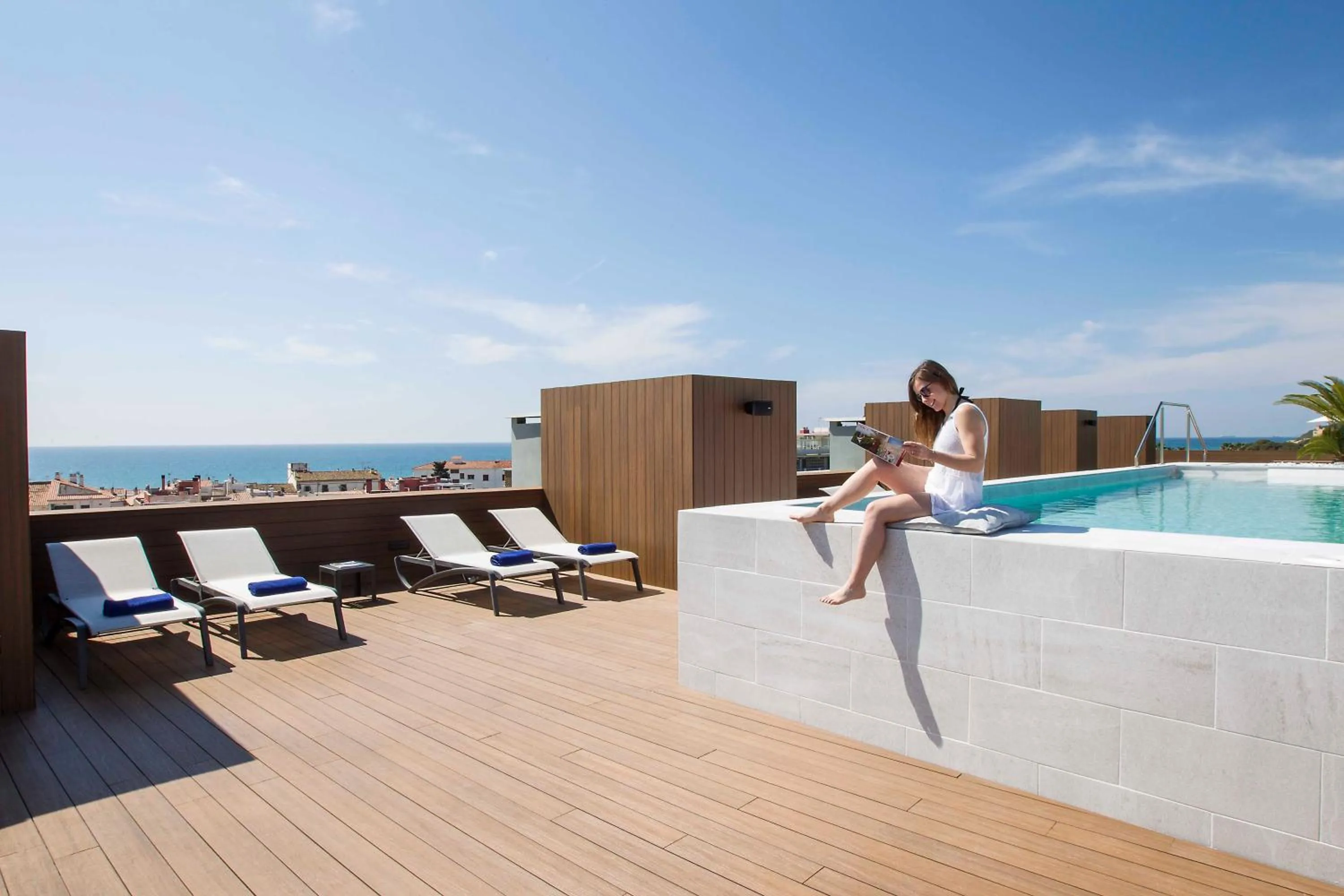 Swimming pool in Altafulla Mar Hotel