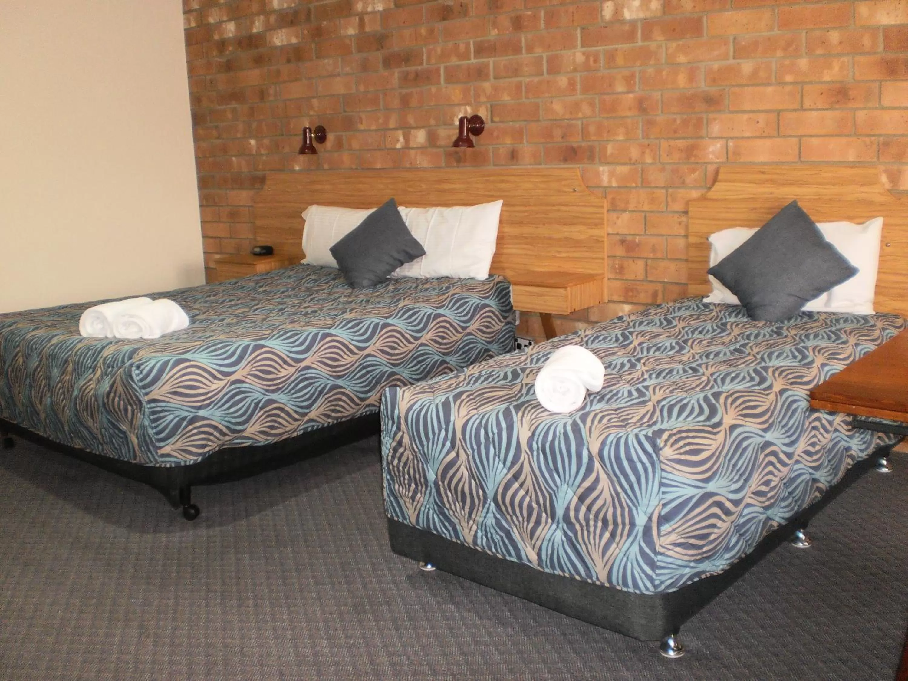 Bed in Motel Goolwa