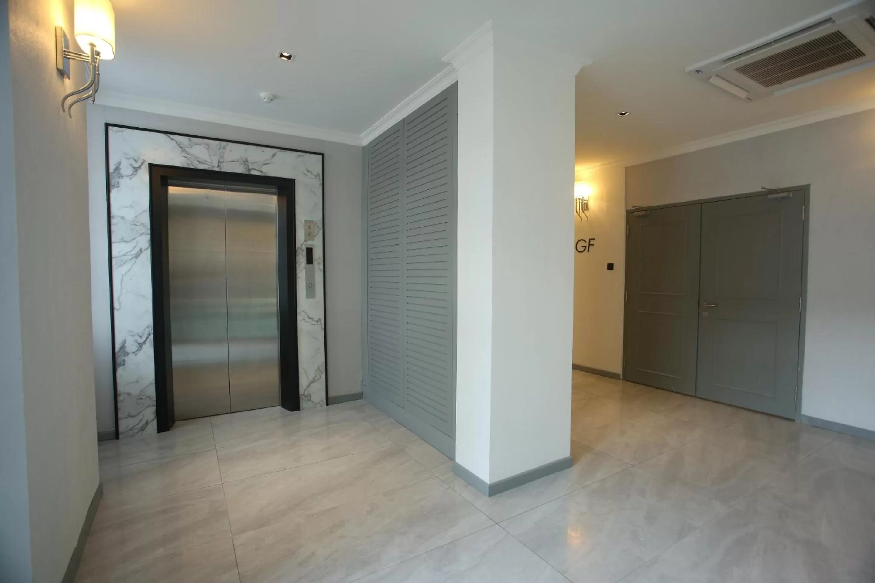 Area and facilities in Stanton Hotel