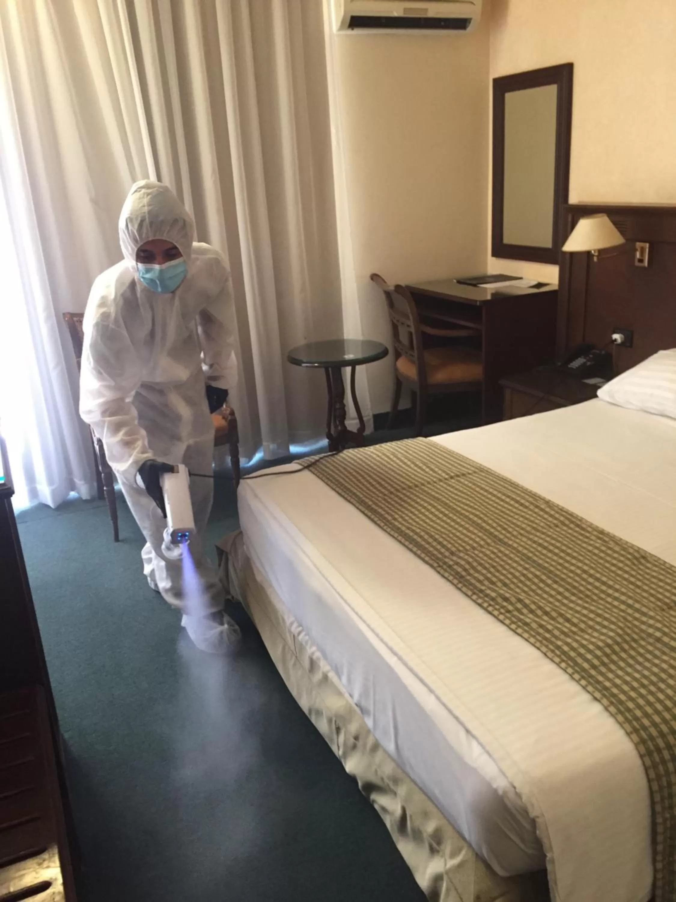 Bed in The Mayflower Hotel