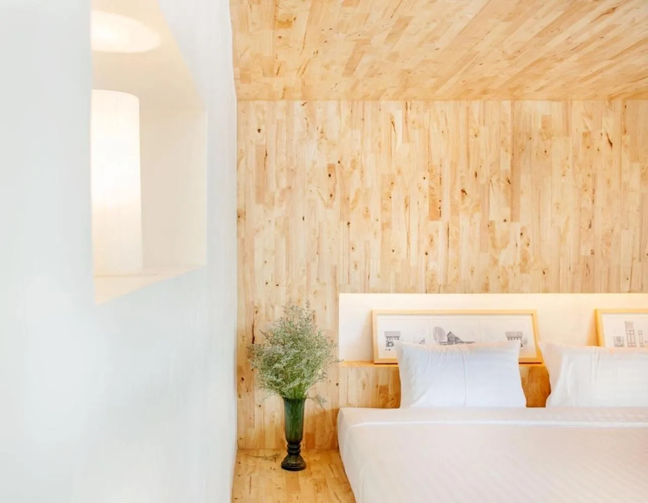 Decorative detail, Bed in NornDee Hotel