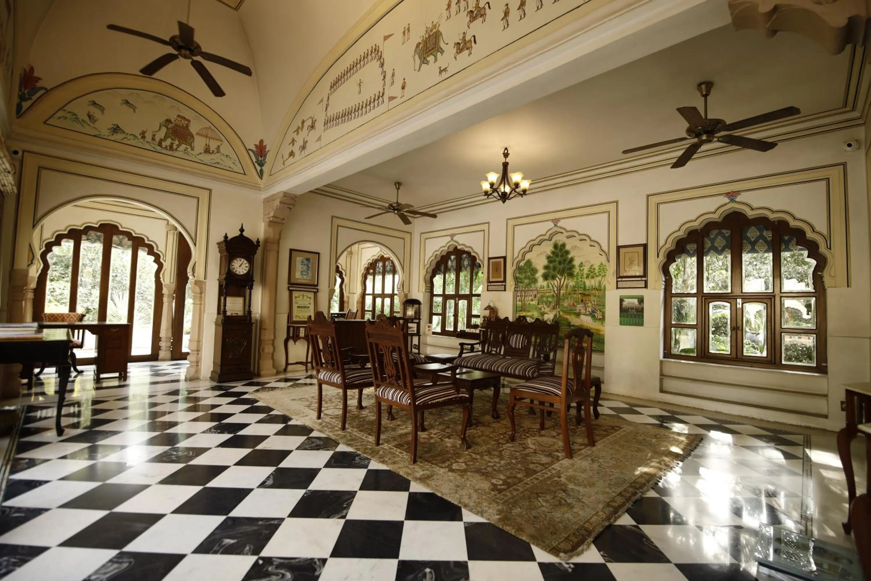 Lobby or reception in Hotel Narain Niwas Palace