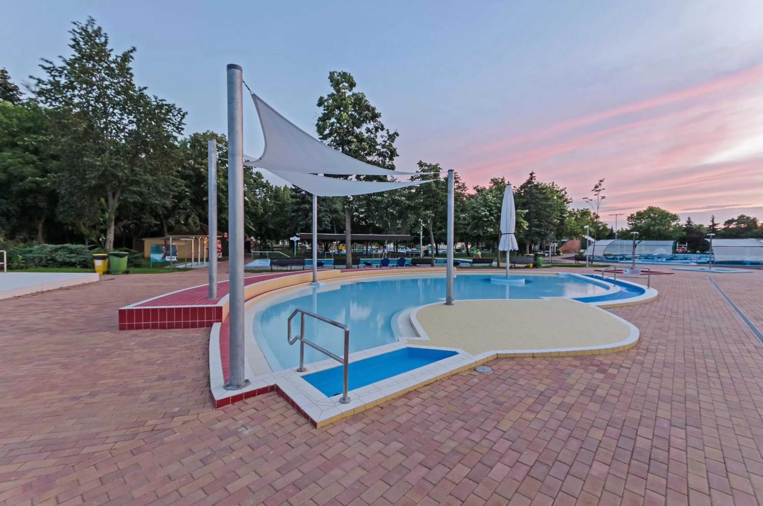 Swimming pool in Hunguest Hotel Aqua Sol