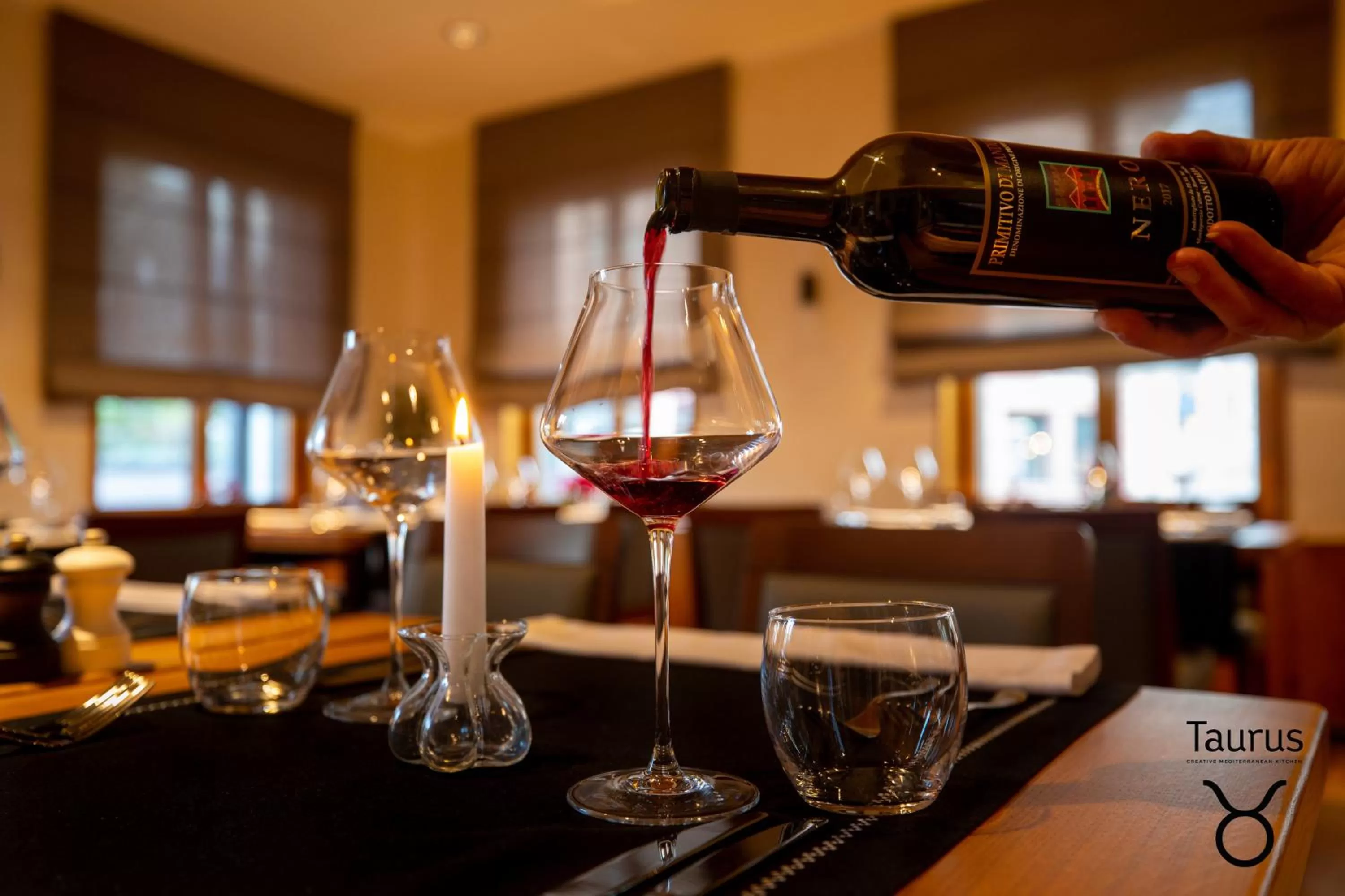 Restaurant/places to eat in Boutique Hotel OchSen Self-Check-In