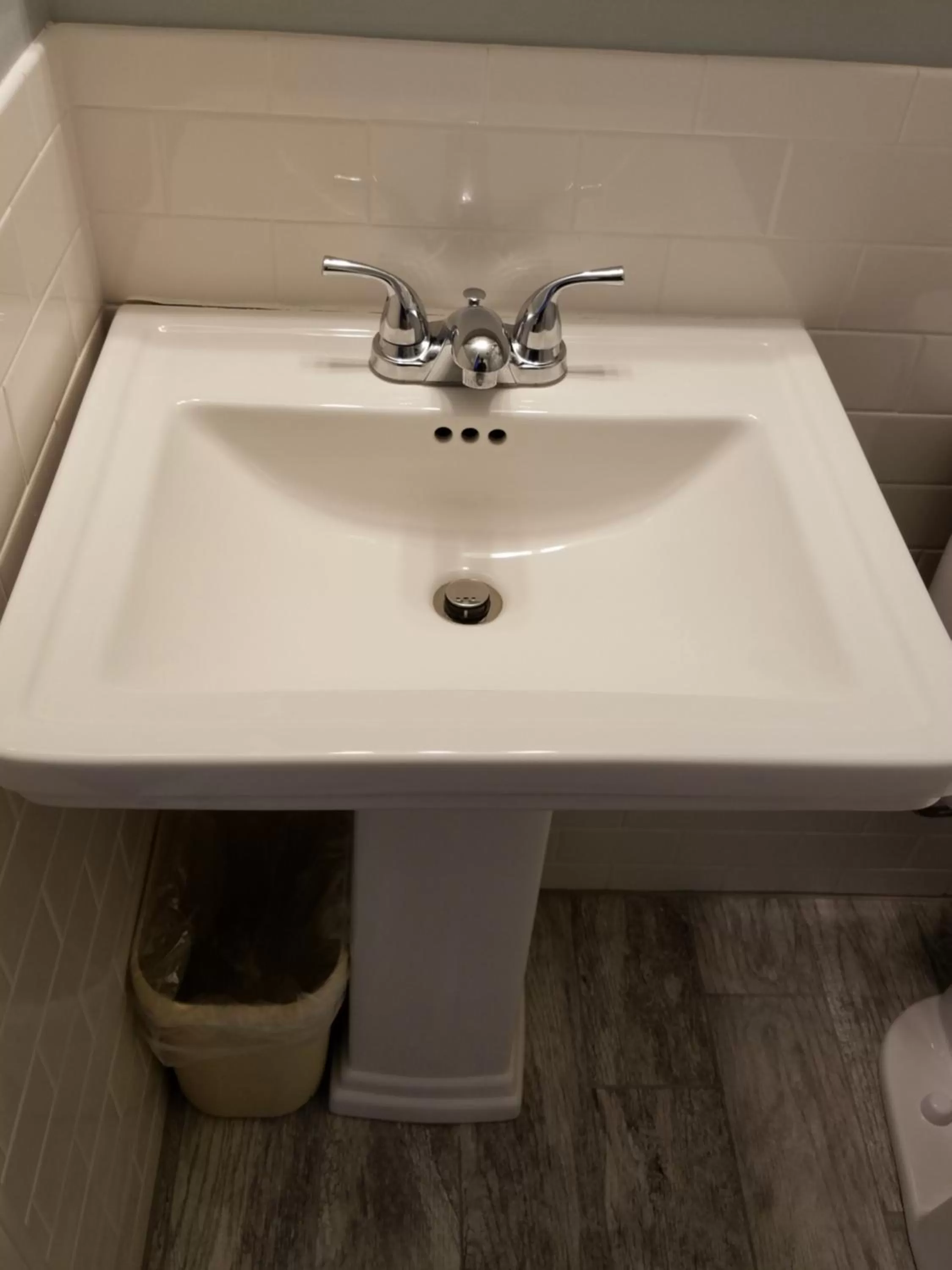 Bathroom in Hampton Village Inn