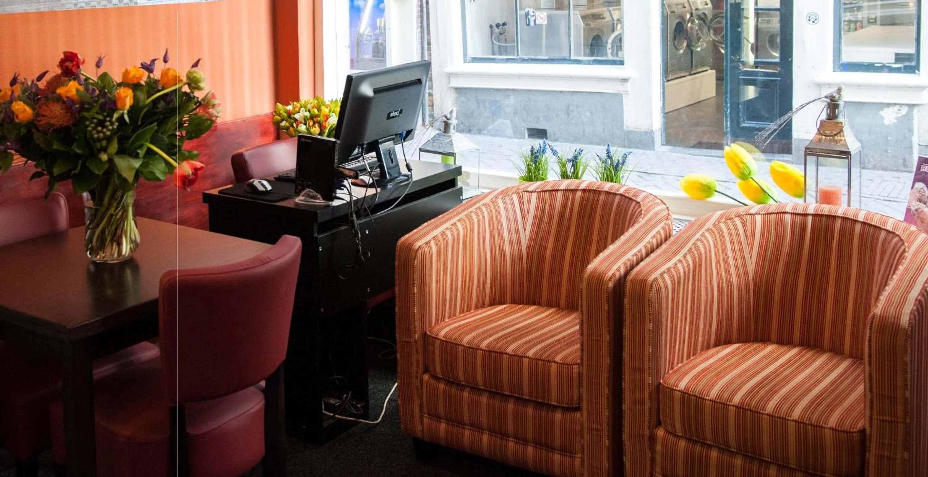 Lobby or reception in Hotel Continental Amsterdam