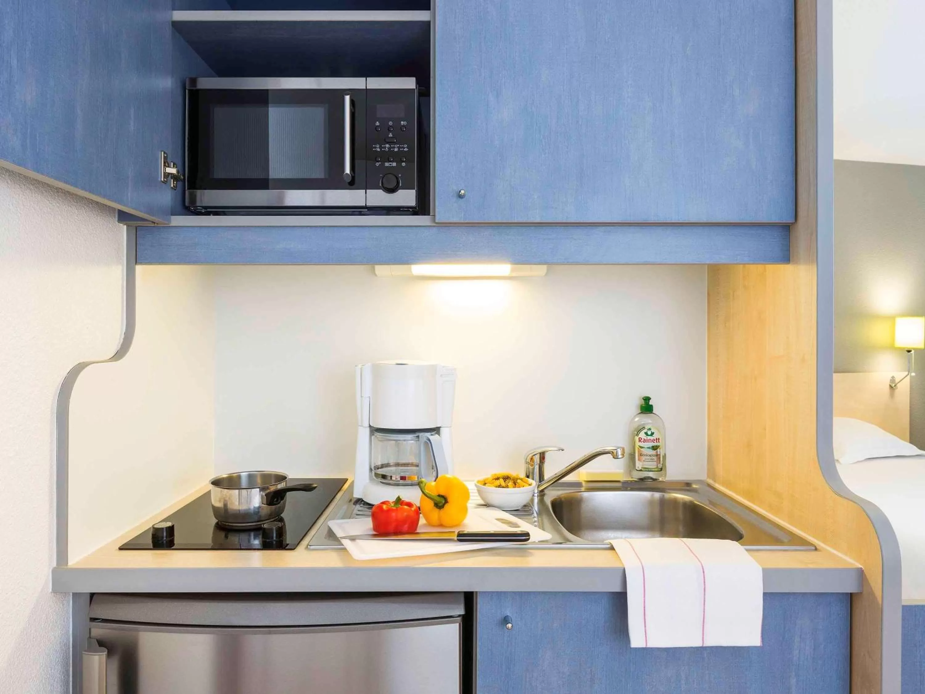 Photo of the whole room in Aparthotel Adagio Access Rennes Centre