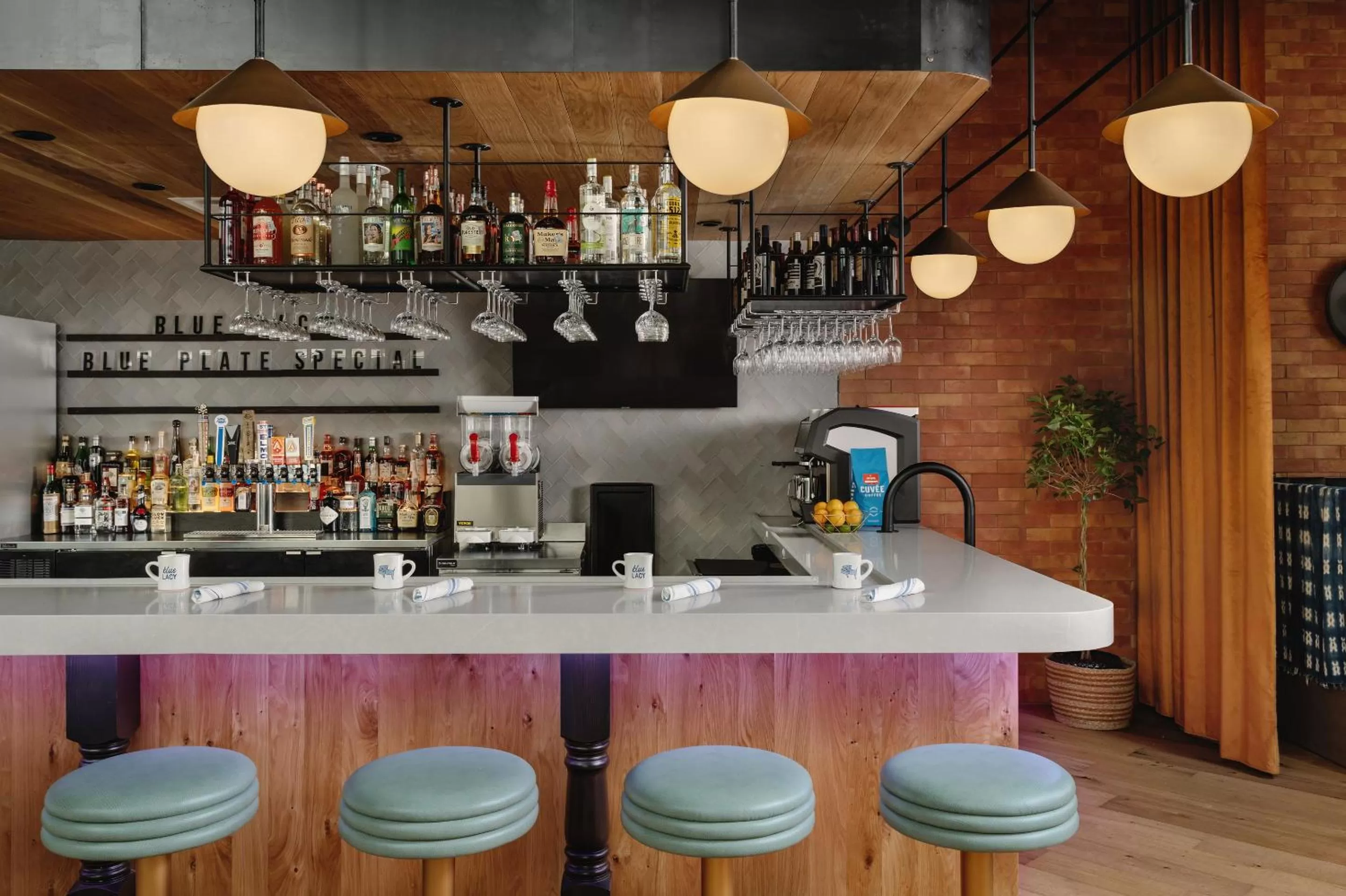 Lounge or bar in Origin Austin, a Wyndham Hotel