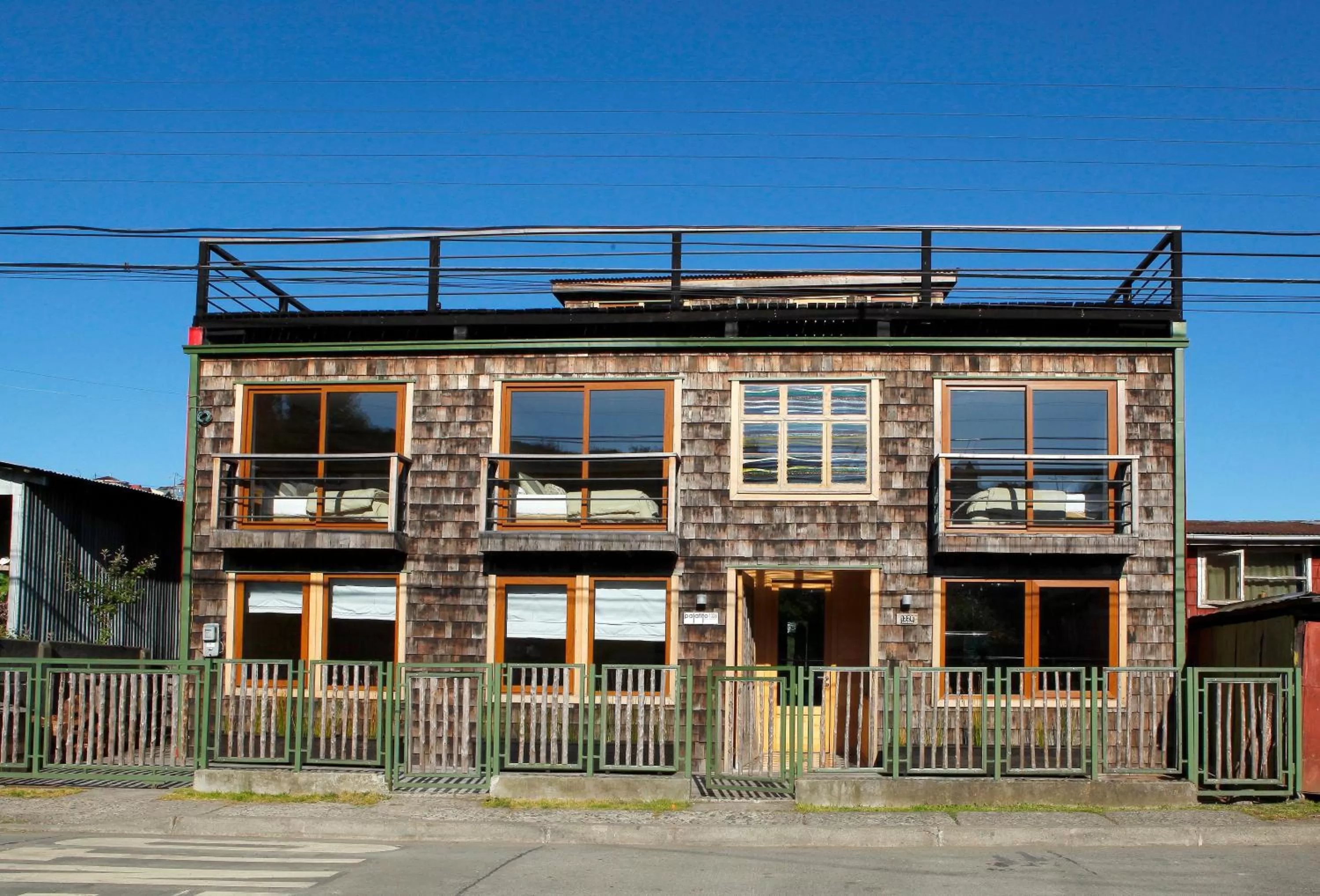 Facade/entrance in Palafito 1326 Hotel Boutique Chiloé