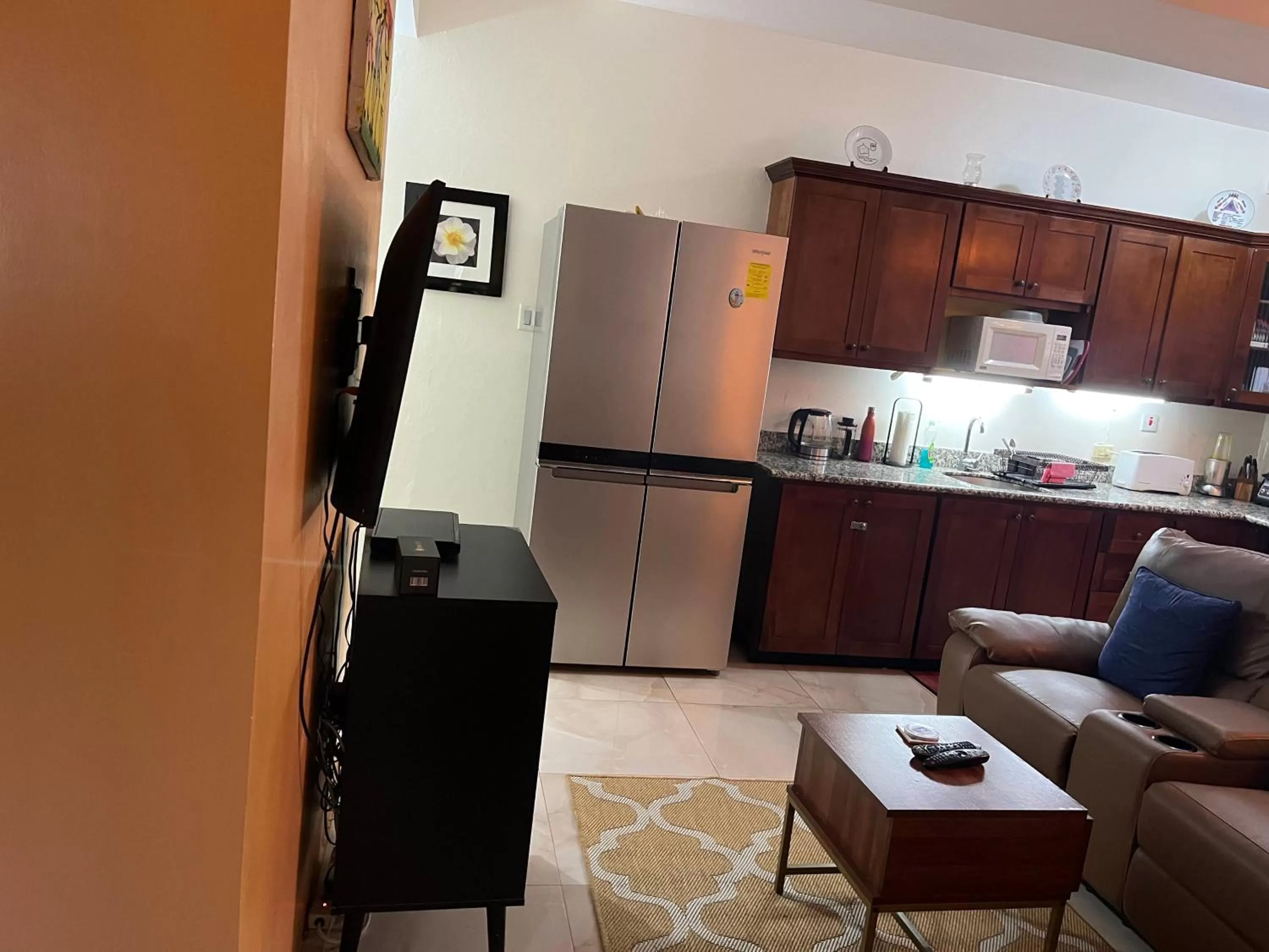 Kitchen/Kitchenette in Seacastles by the beach/pool