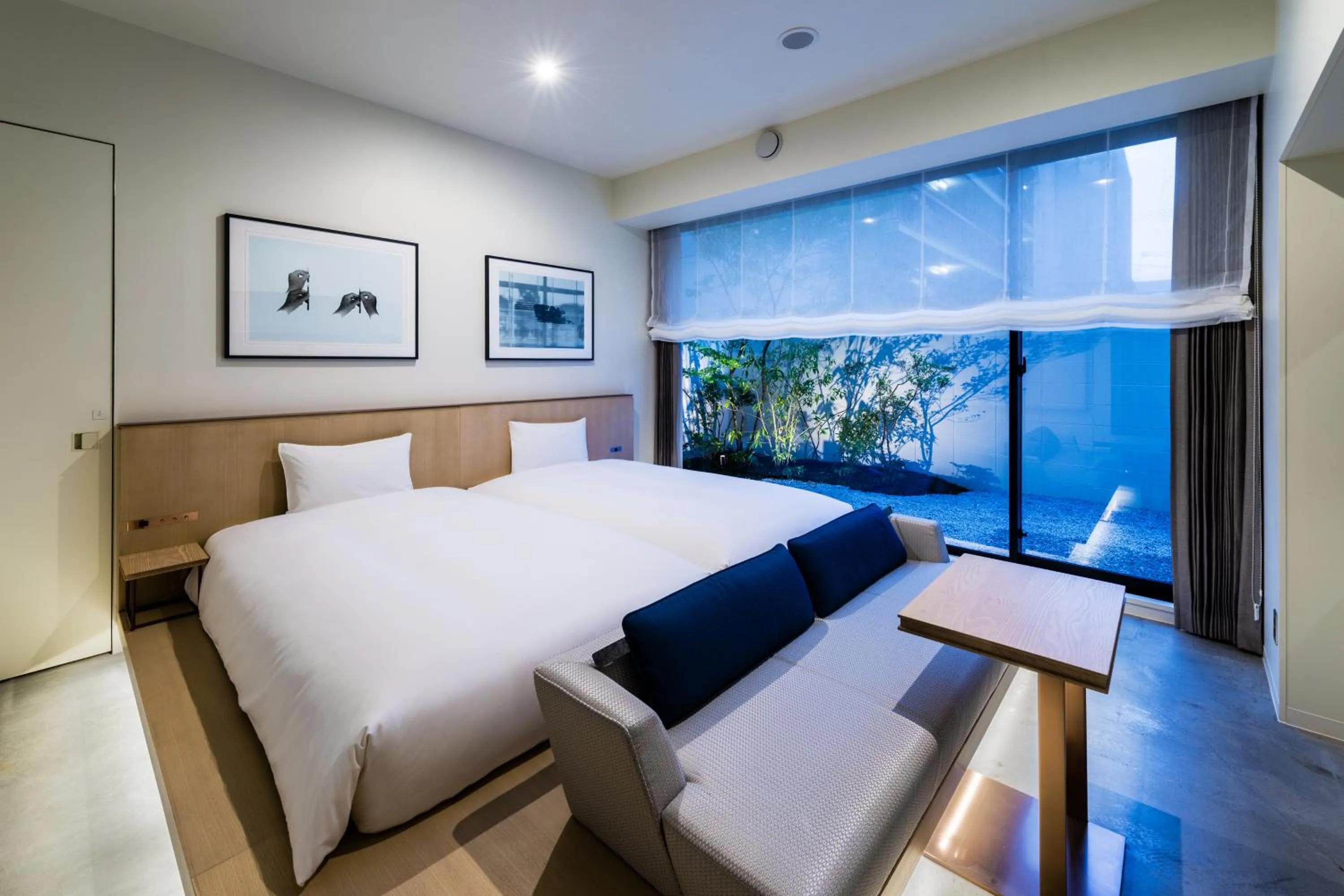 Photo of the whole room, Bed in Hotel Anteroom Kyoto