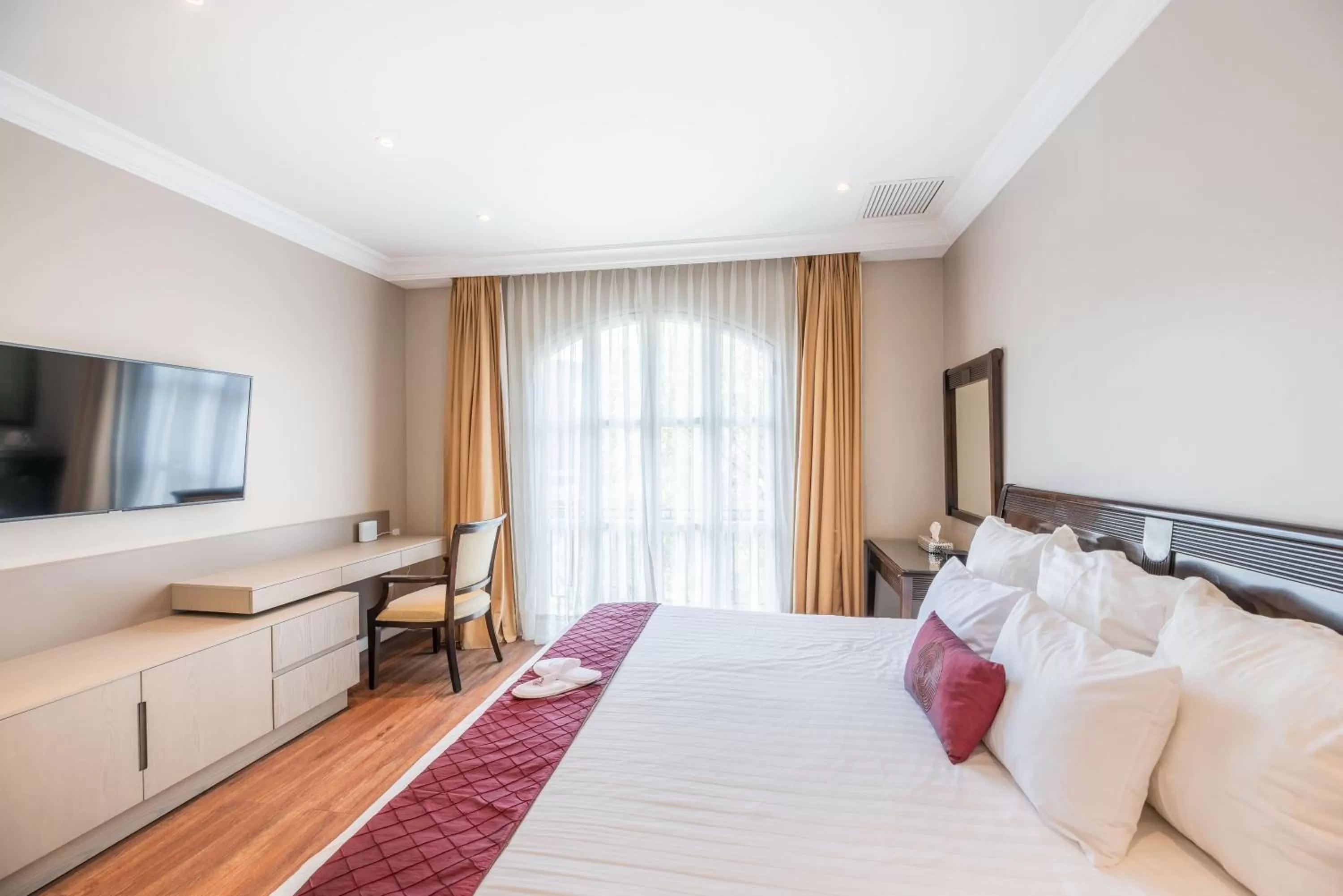 Bed in Grand Polanco Residencial