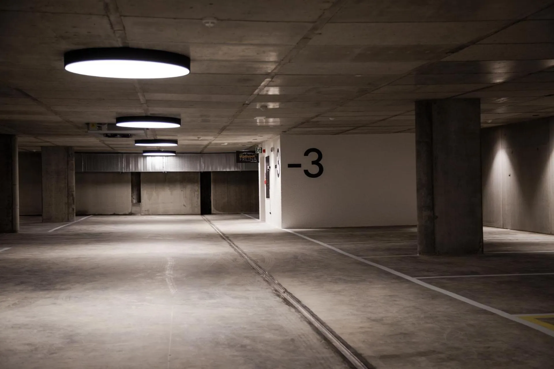 Parking in Freina Mountain Lifestyle Hotel