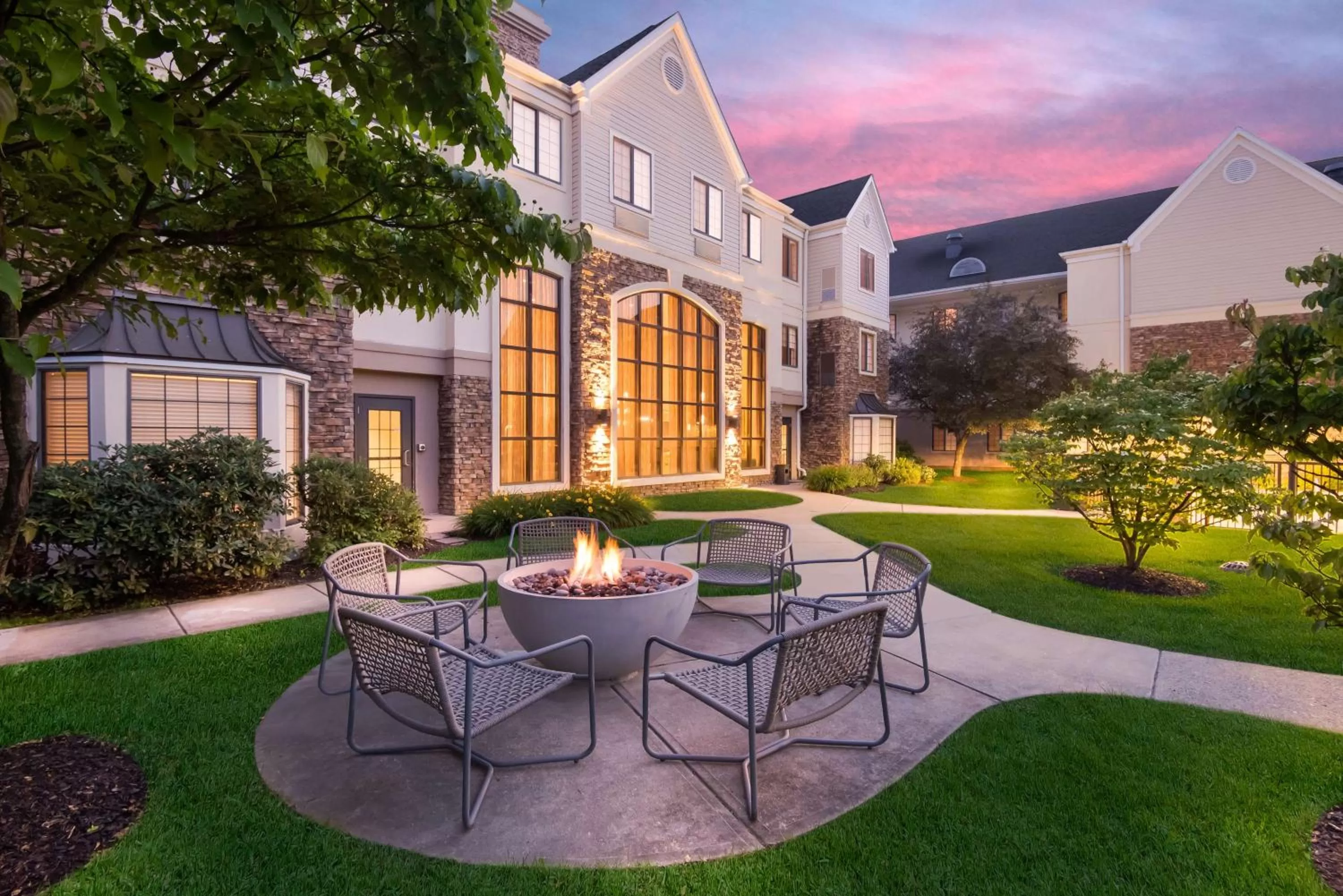 Property building in Sonesta ES Suites Andover Boston