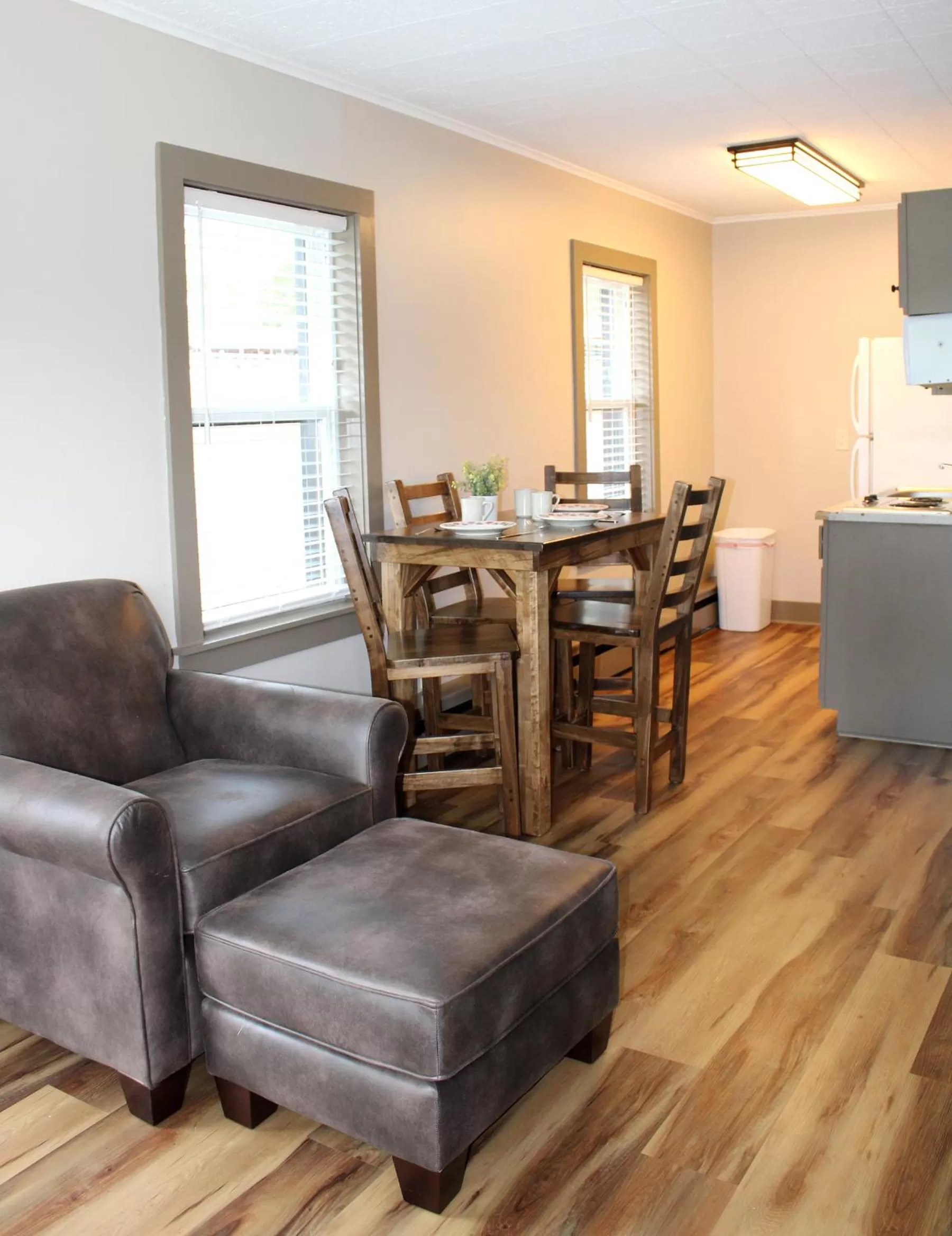 Seating Area in Bayside Resort, Lake George NY