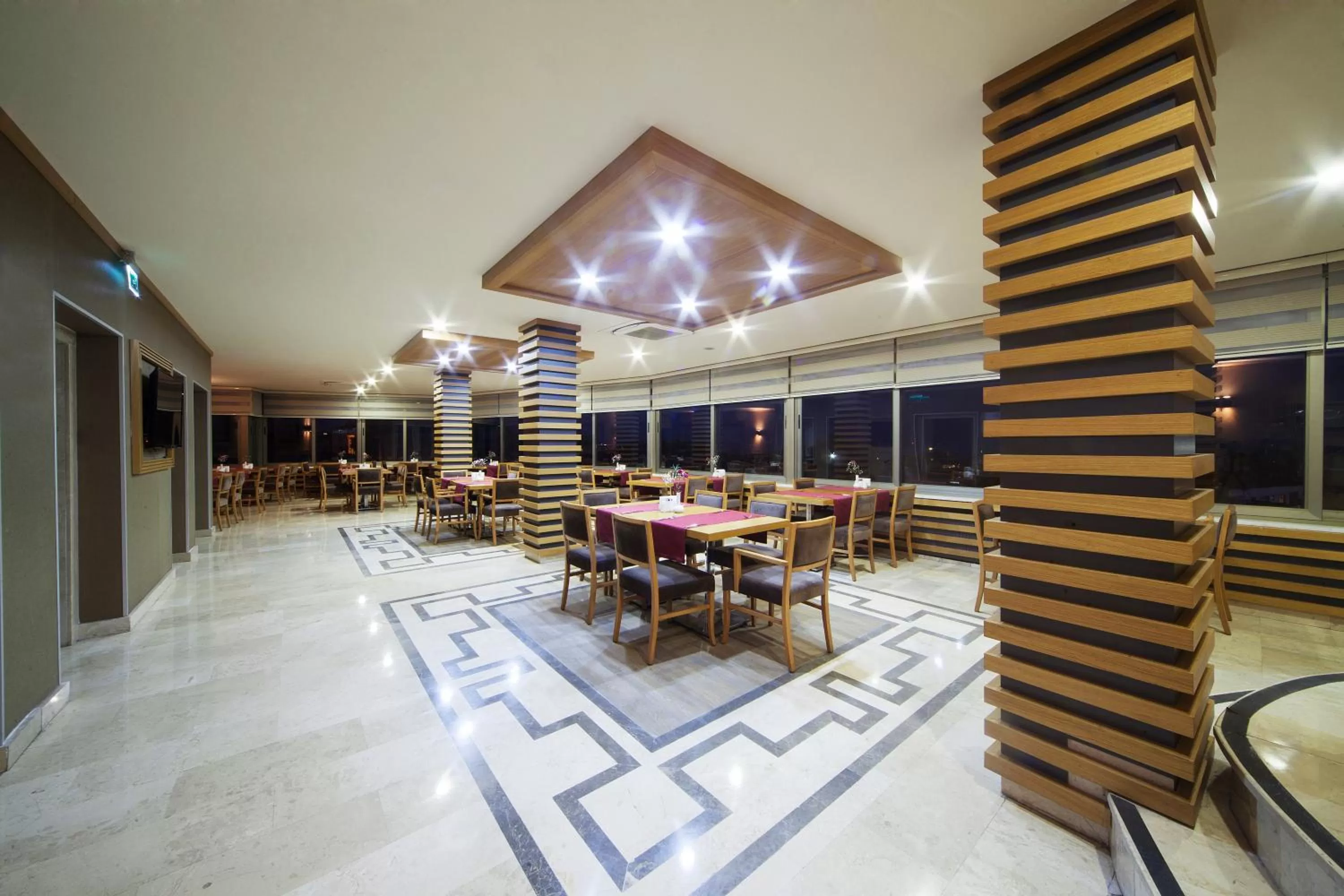 Restaurant/places to eat in Delta Hotel Istanbul & Old City