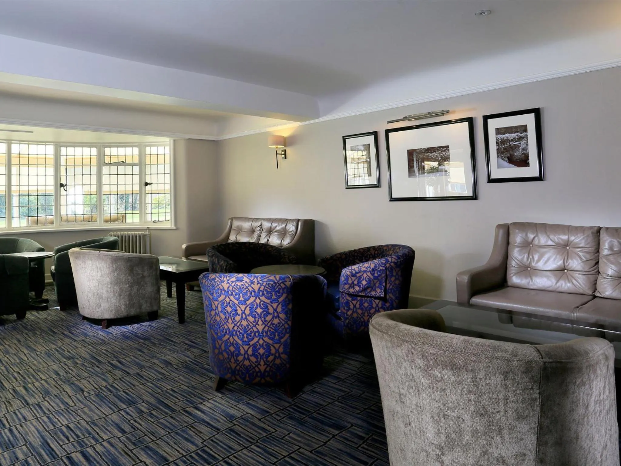 Lounge or bar in Macdonald Craxton Wood Hotel & Spa