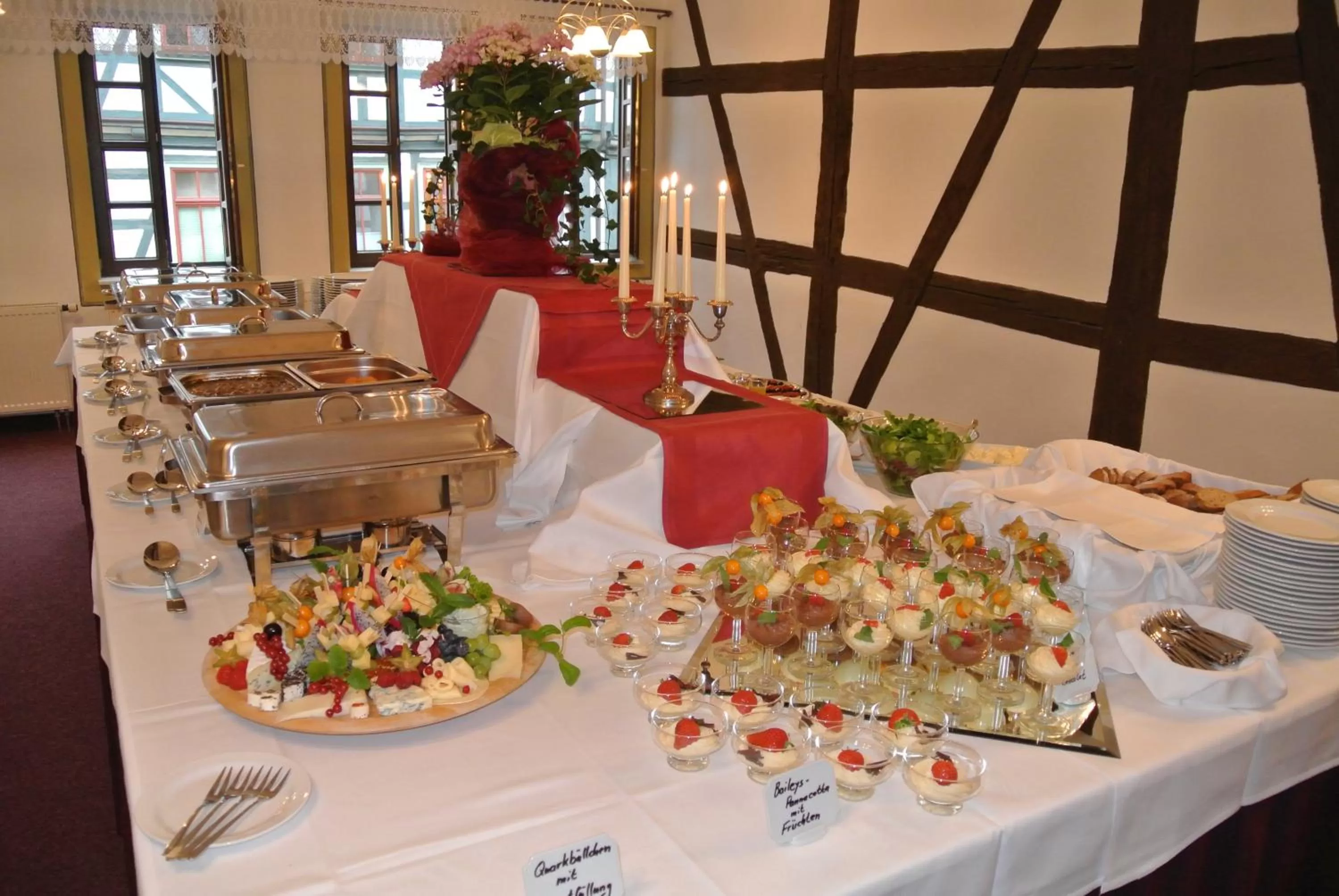 Food and drinks in Grünes Tor