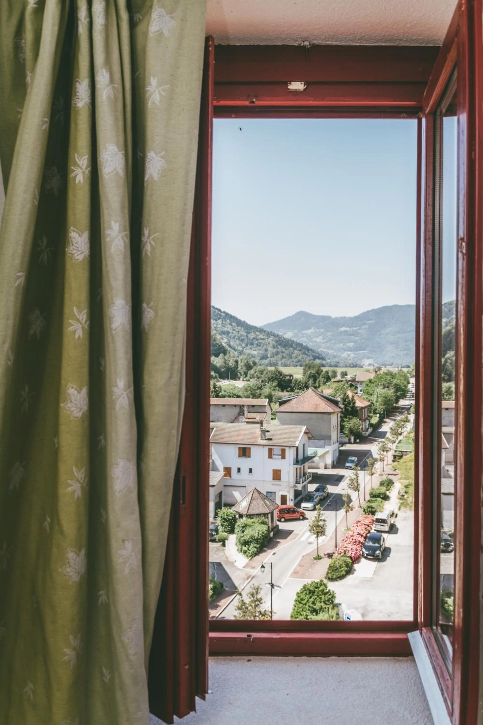 Natural landscape in Terres de France - Appart'Hotel le Splendid