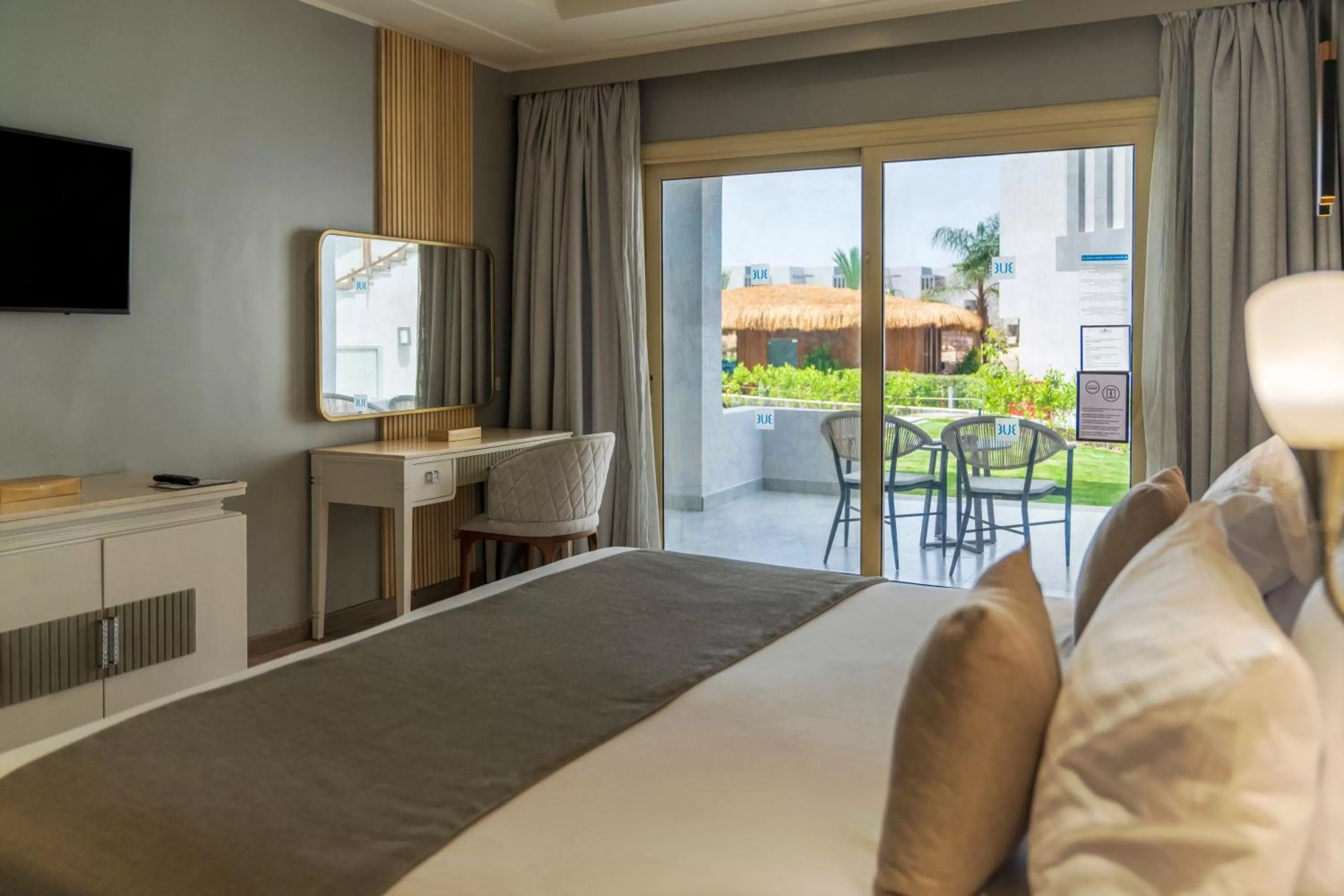 Bed in Sunrise Crystal Bay Resort -Grand Select