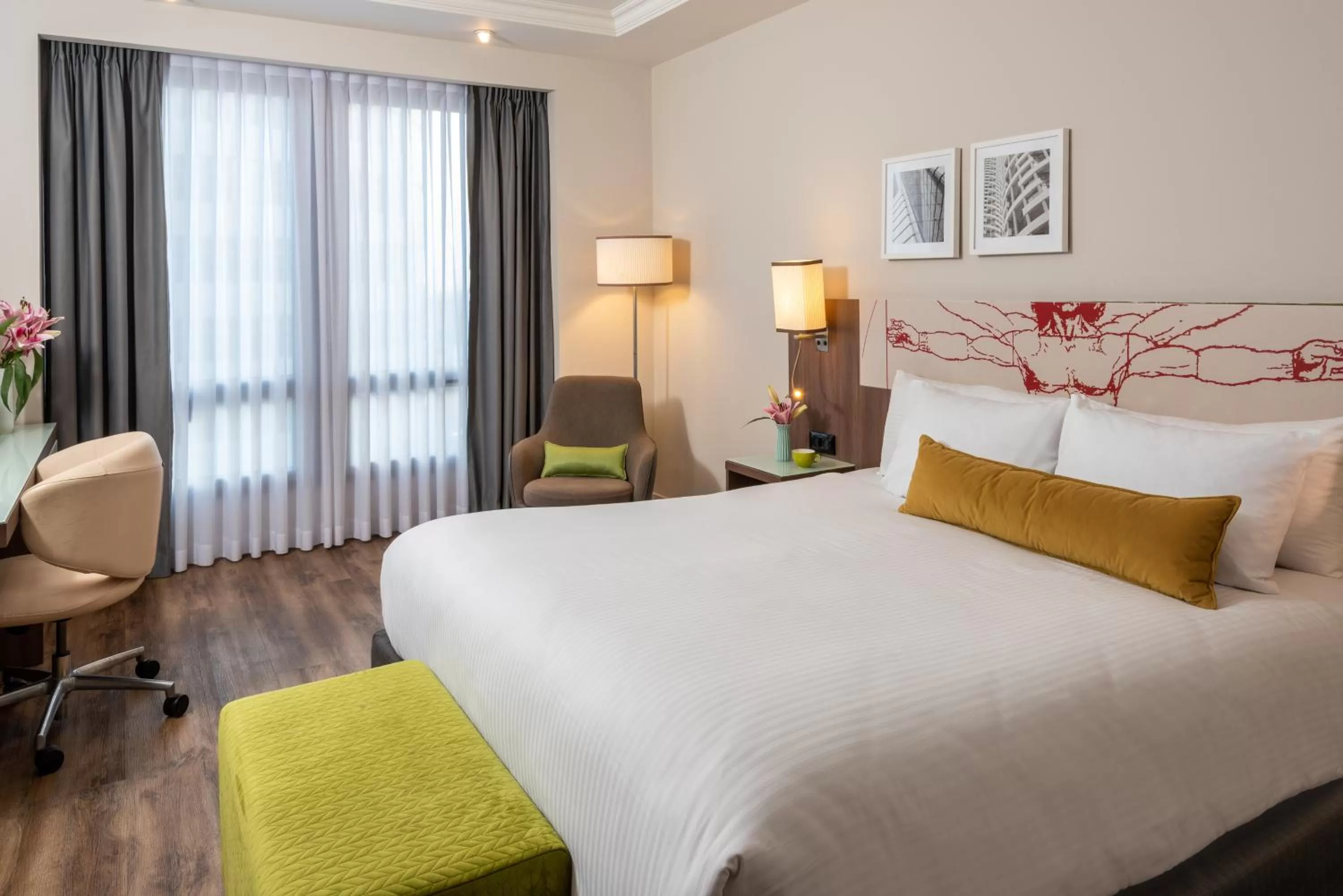 Bedroom, Bed in Leonardo City Tower Hotel Tel Aviv