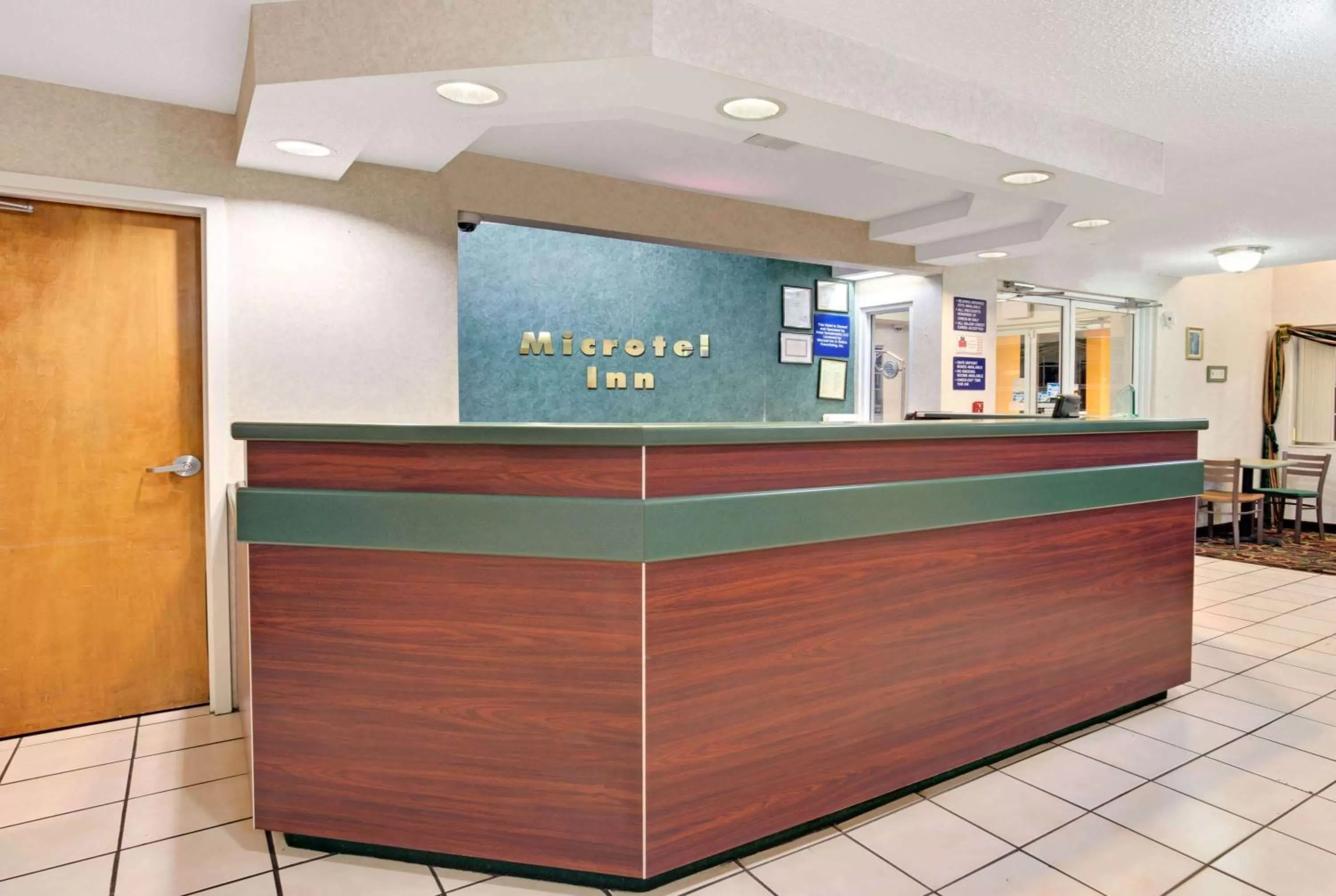 Lobby or reception in Microtel Inn by Wyndham - Murfreesboro