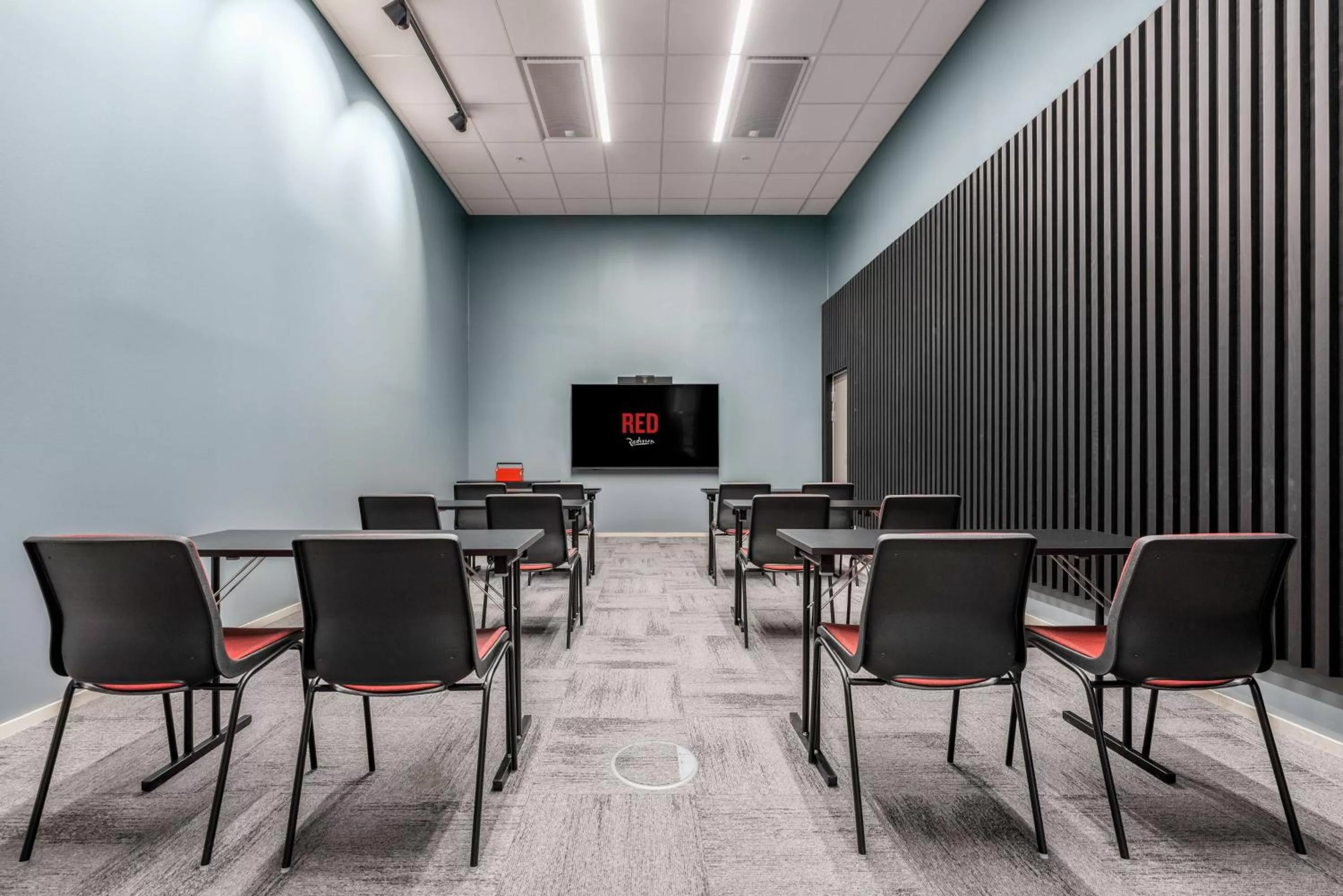 Meeting/conference room in Radisson RED Oslo Økern