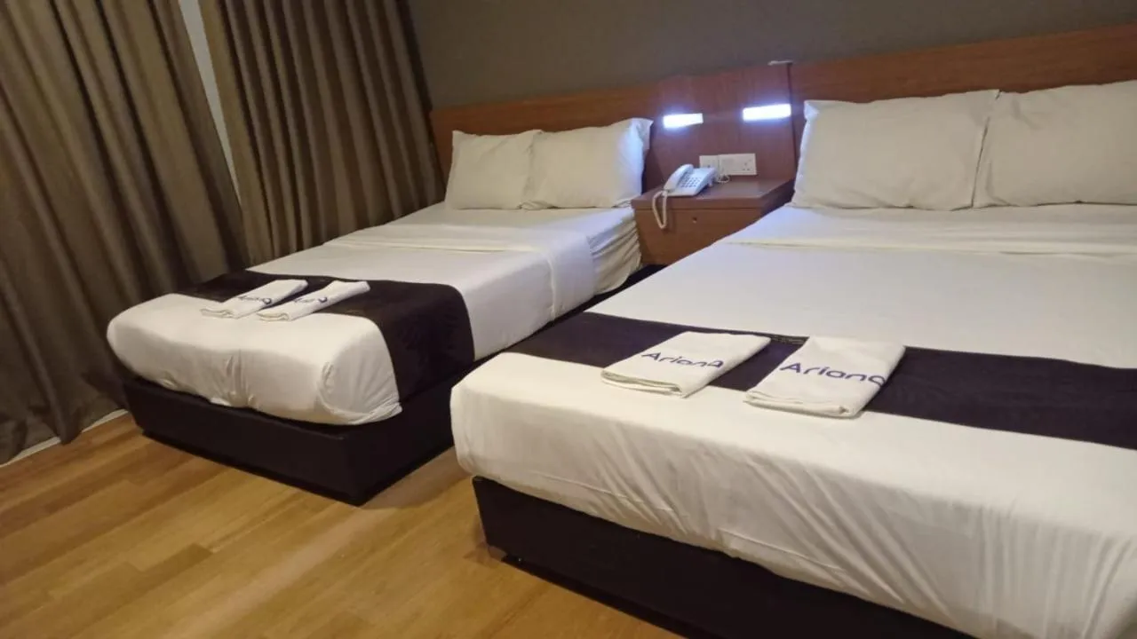 Bed in Hotel Zamburger Second Link