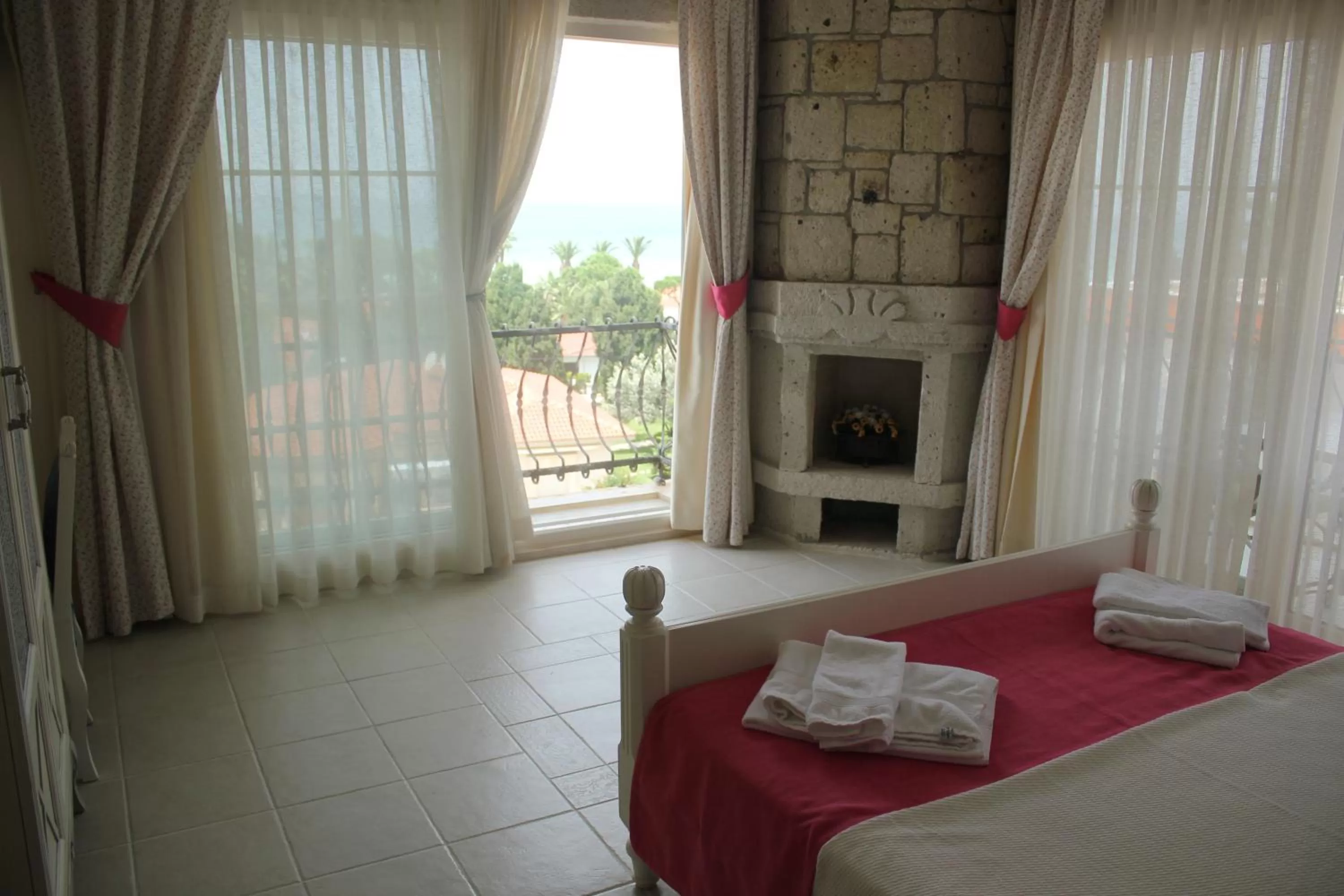 Bedroom, Seating Area in Dolina Hotel