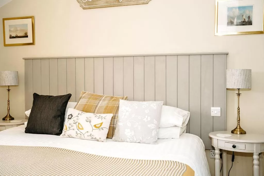 King Room in Bridge House