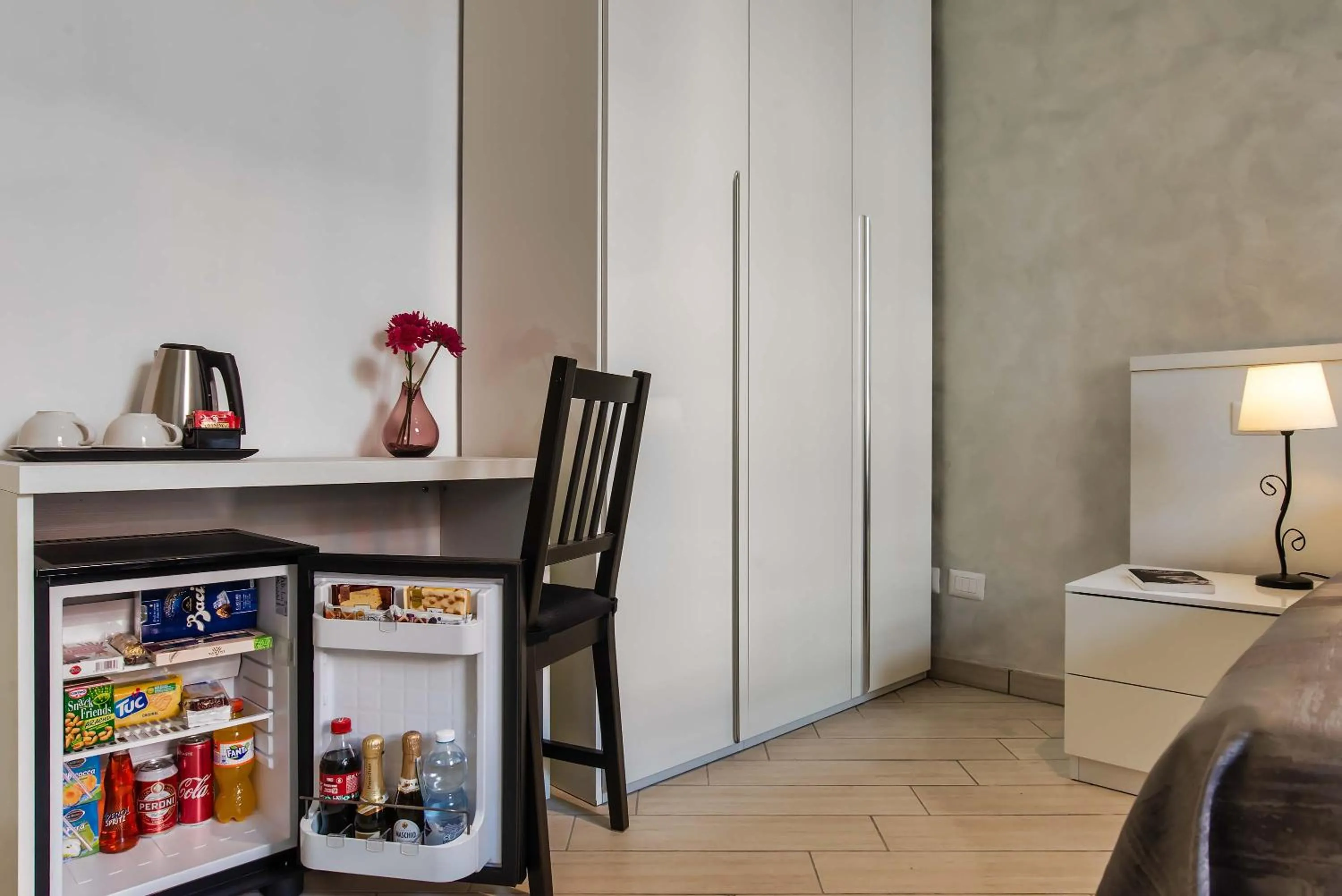 Bed in Rome Central Rooms