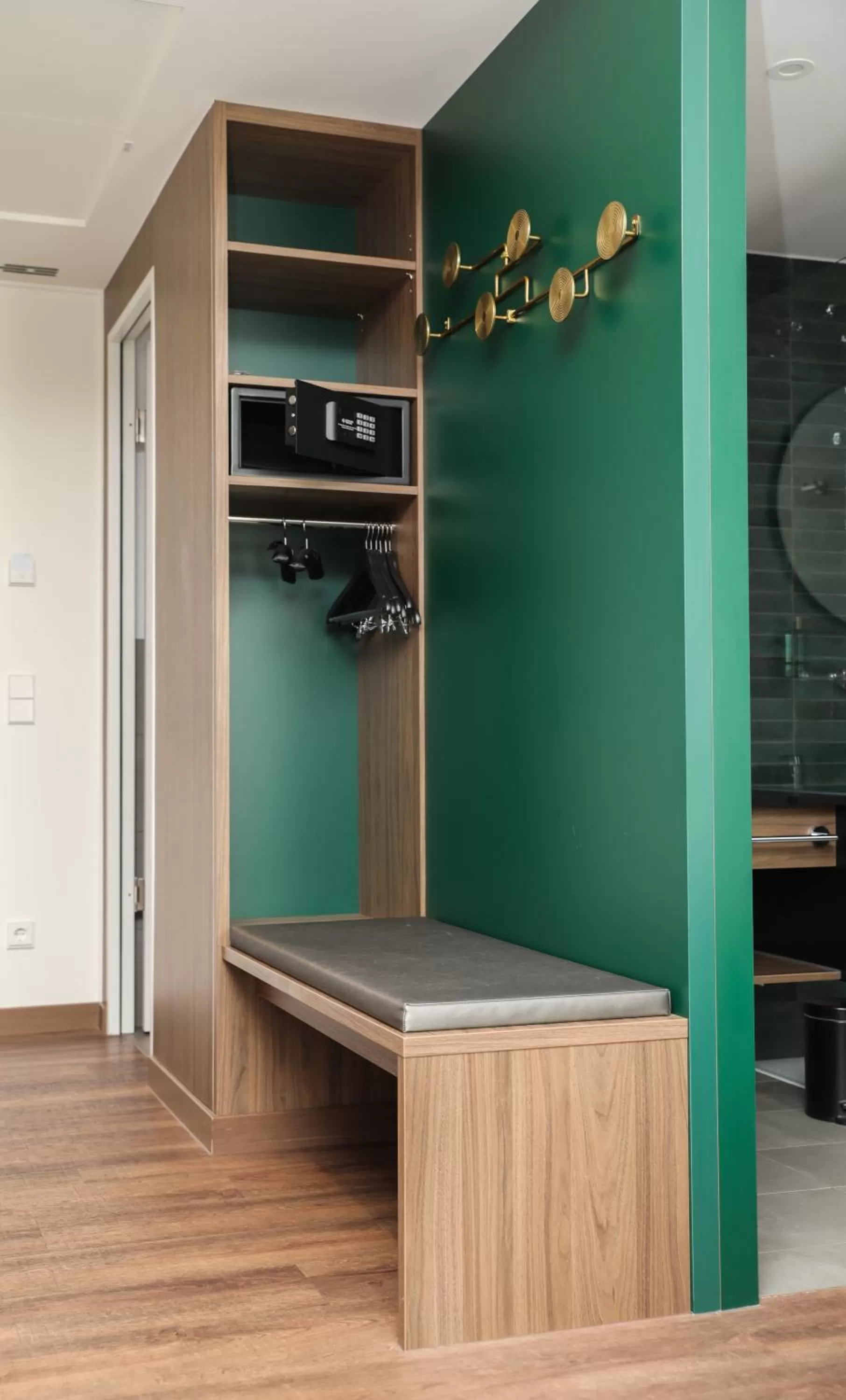 wardrobe in Karls Hotel