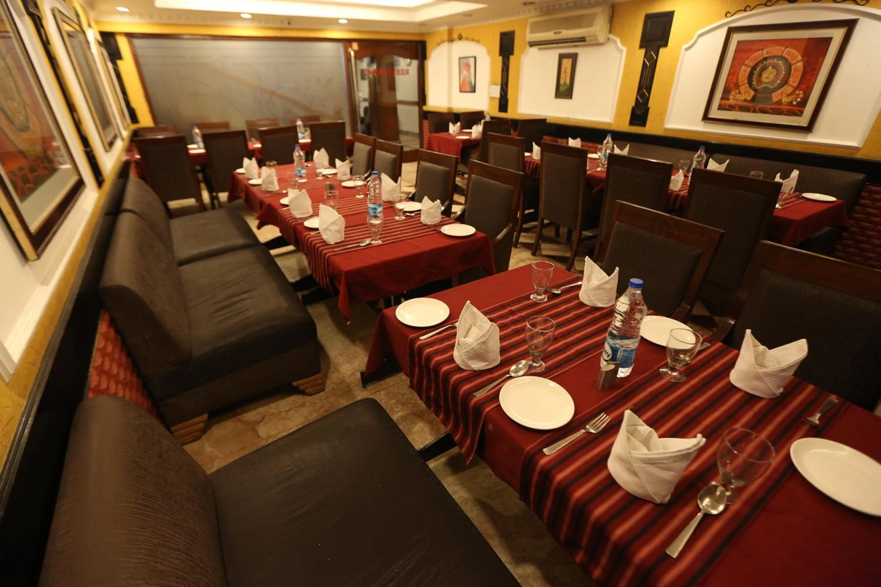 Dinner in Hotel City Heart Premium