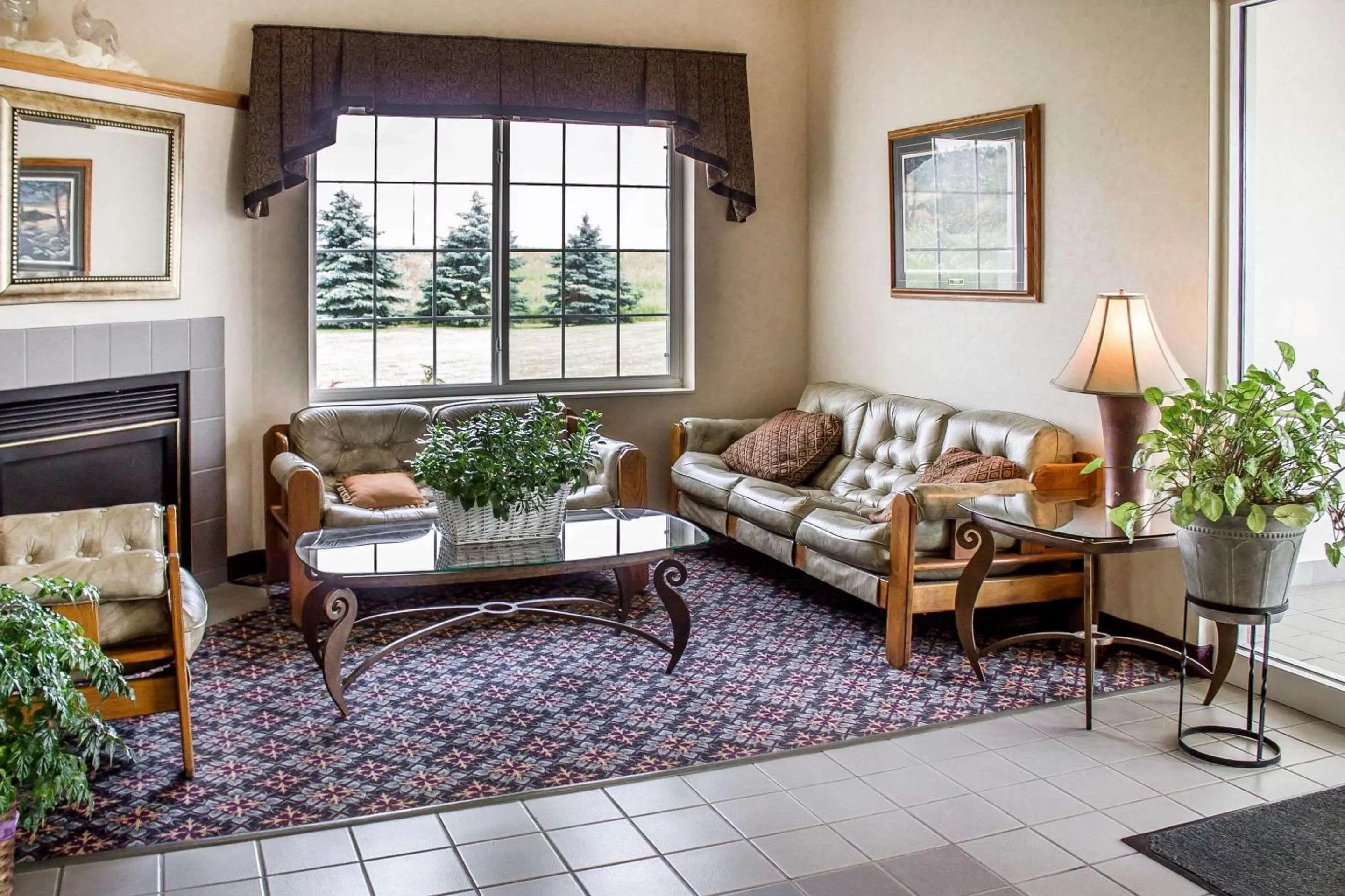 Lobby or reception in Rodeway Inn Abbotsford