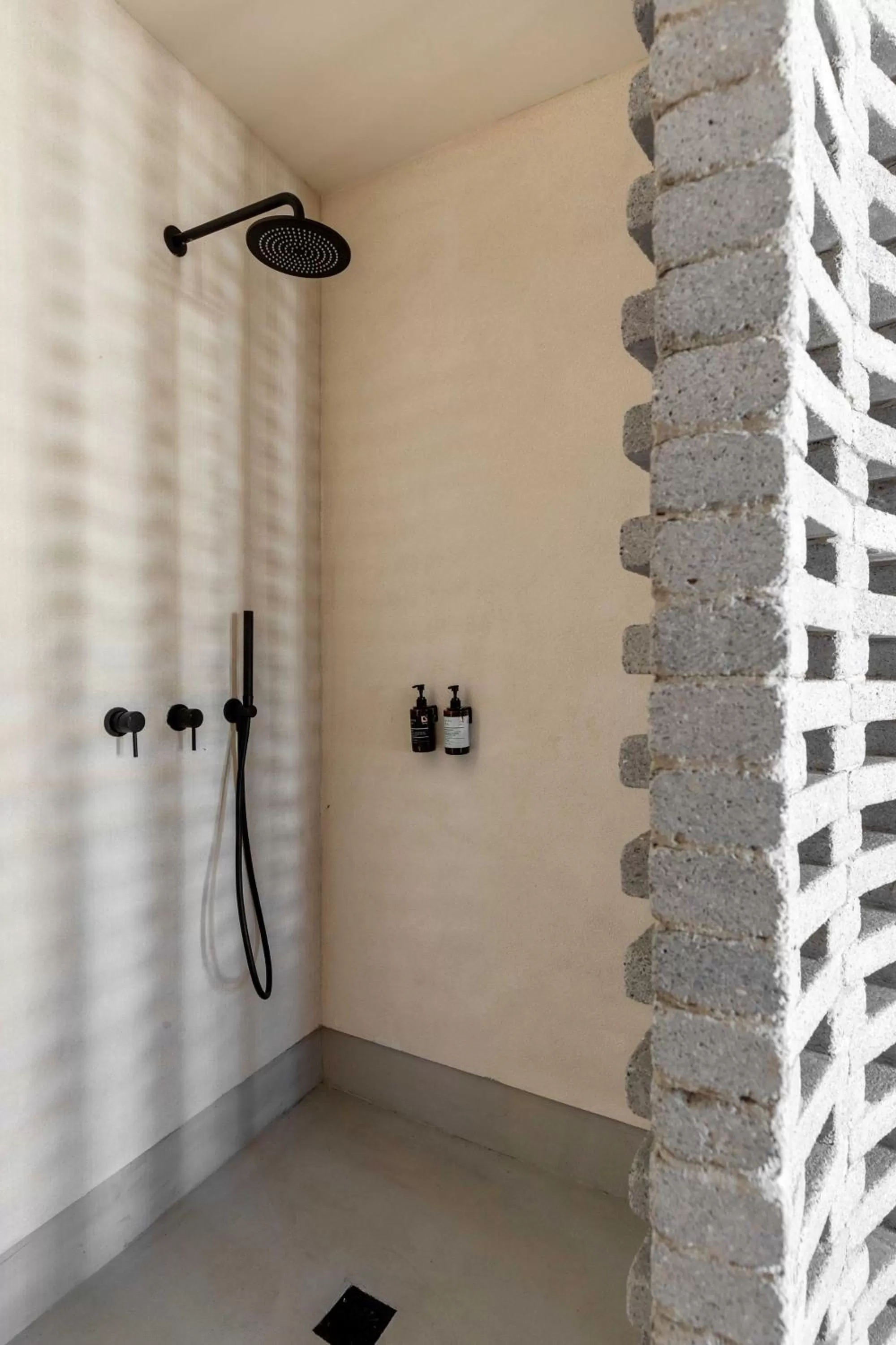 Bathroom in The Newel Psychiko