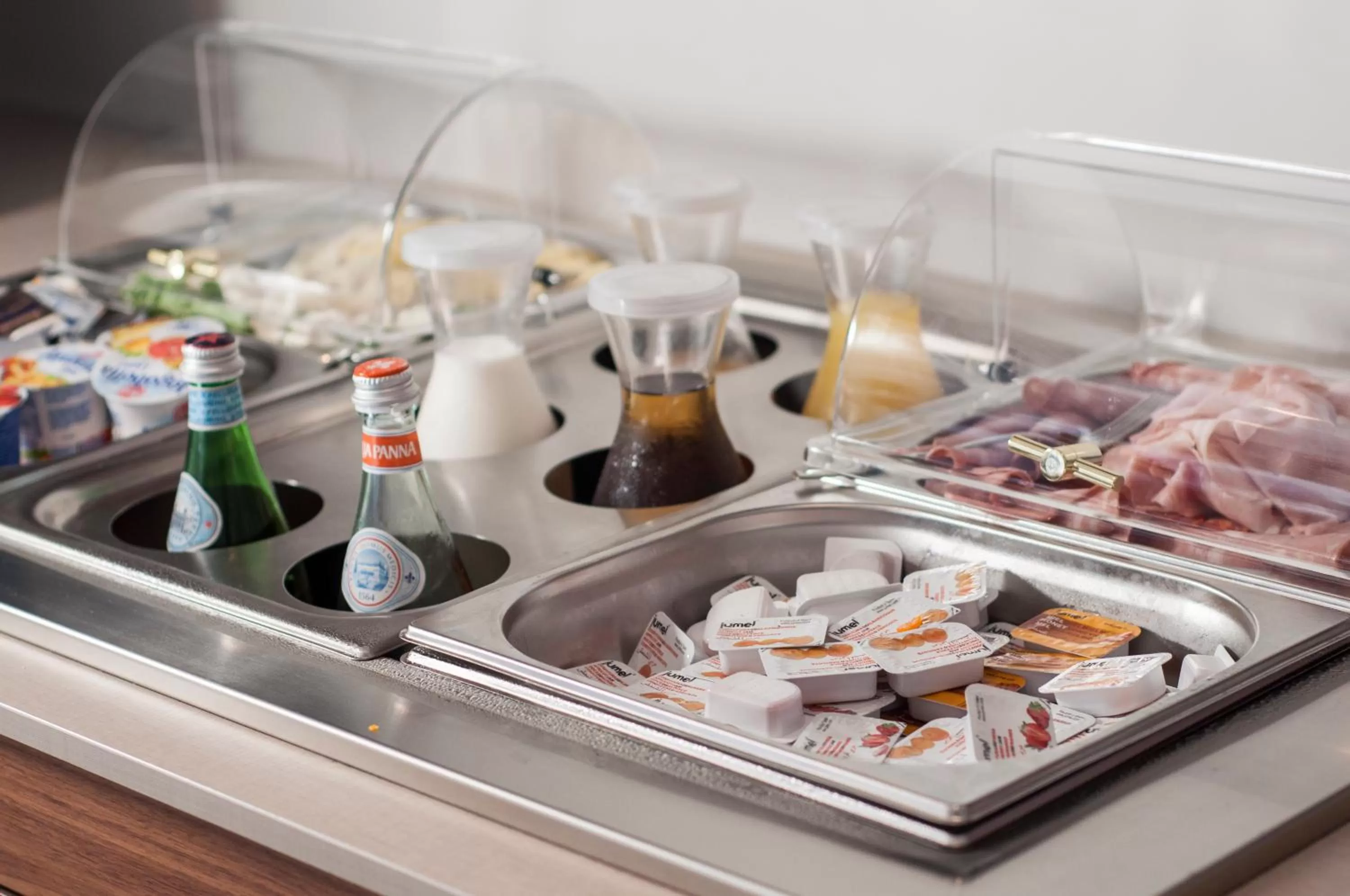 Restaurant/places to eat in The Duke Boutique Hotel