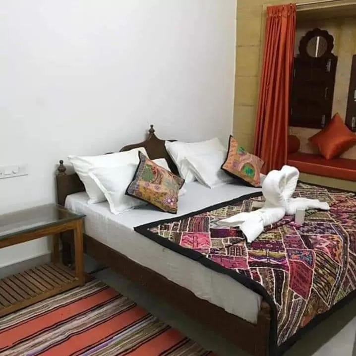 Bed in Hotel Murad Haveli